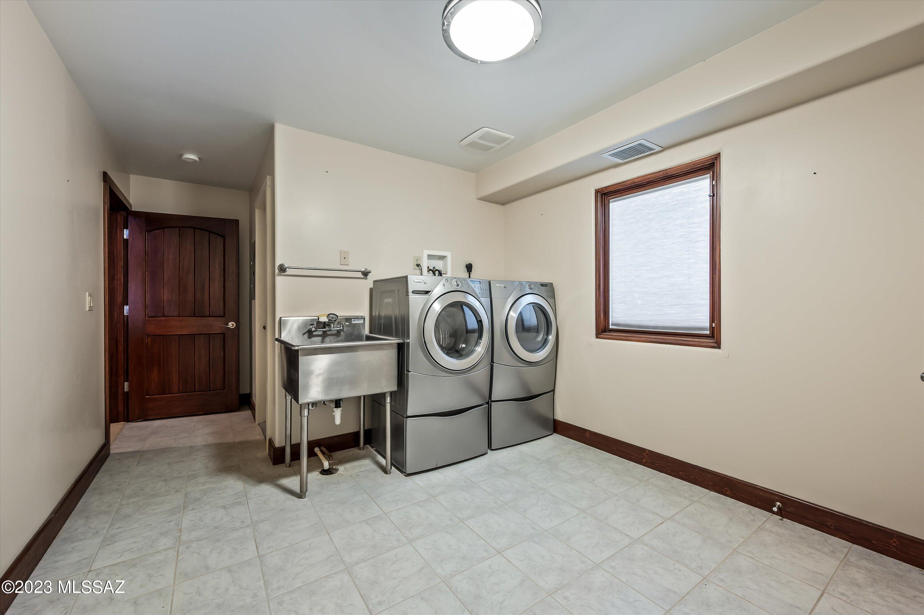 33351 S High Jinks Road