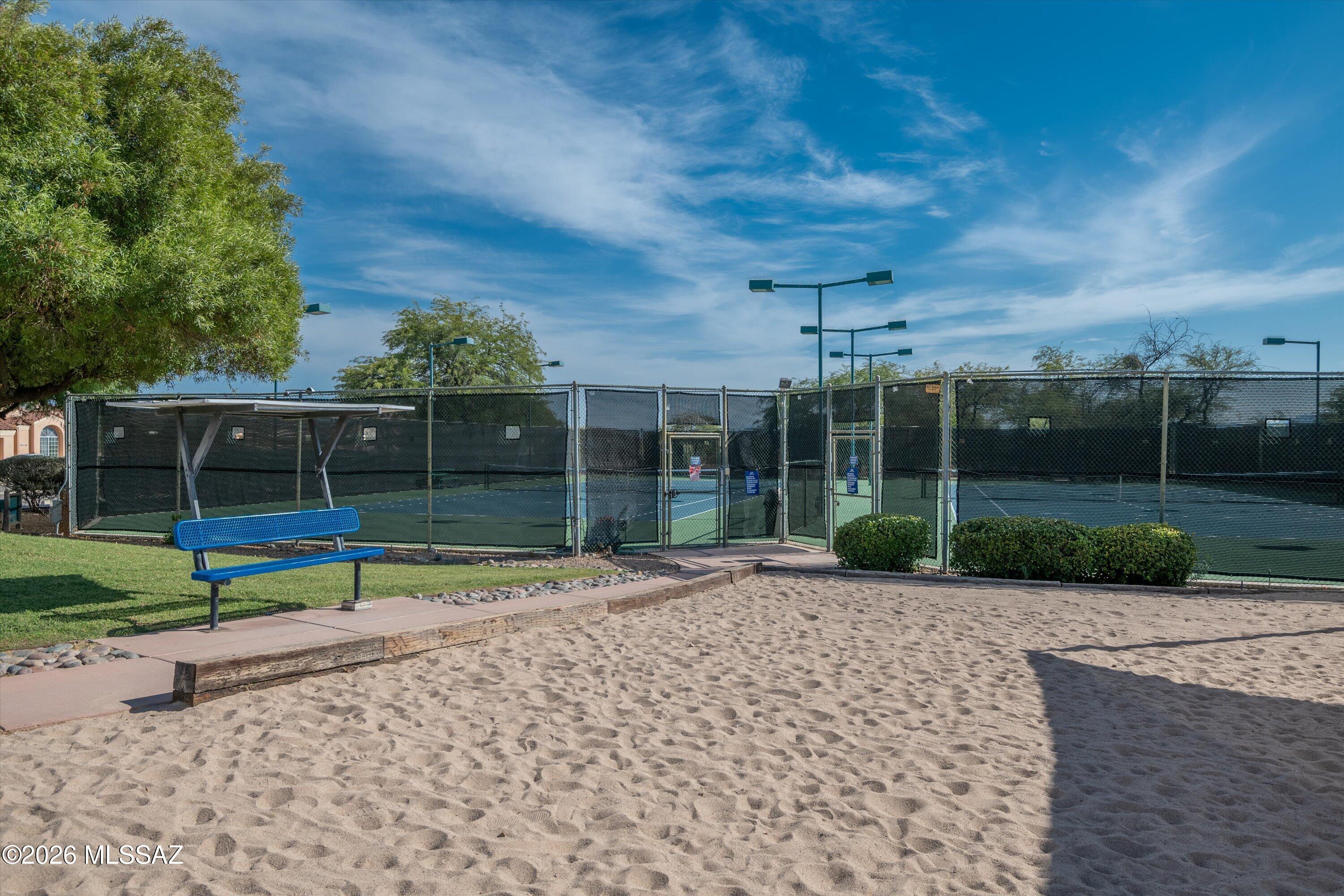 9855 N Sun Vista Place