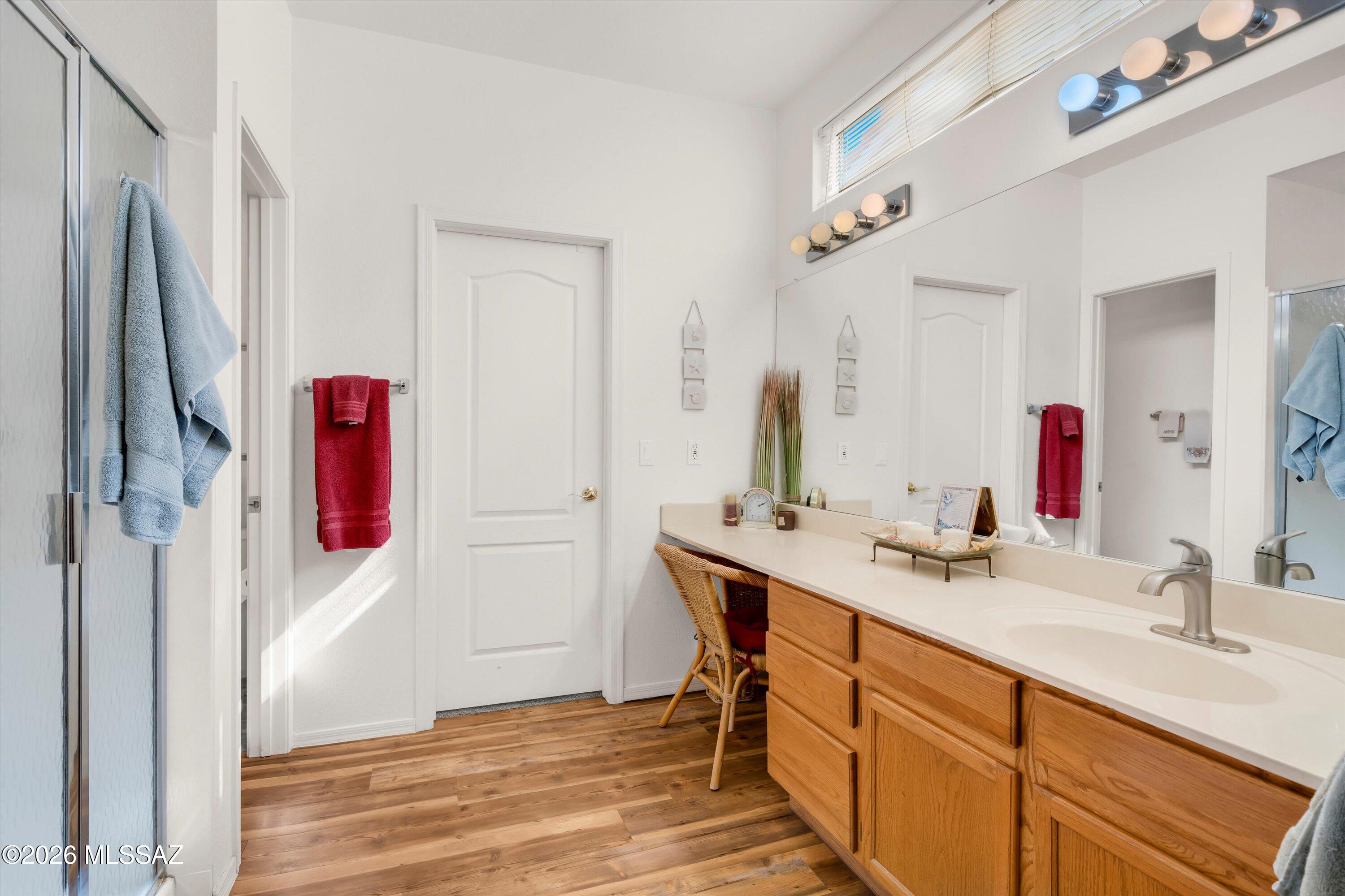 9855 N Sun Vista Place