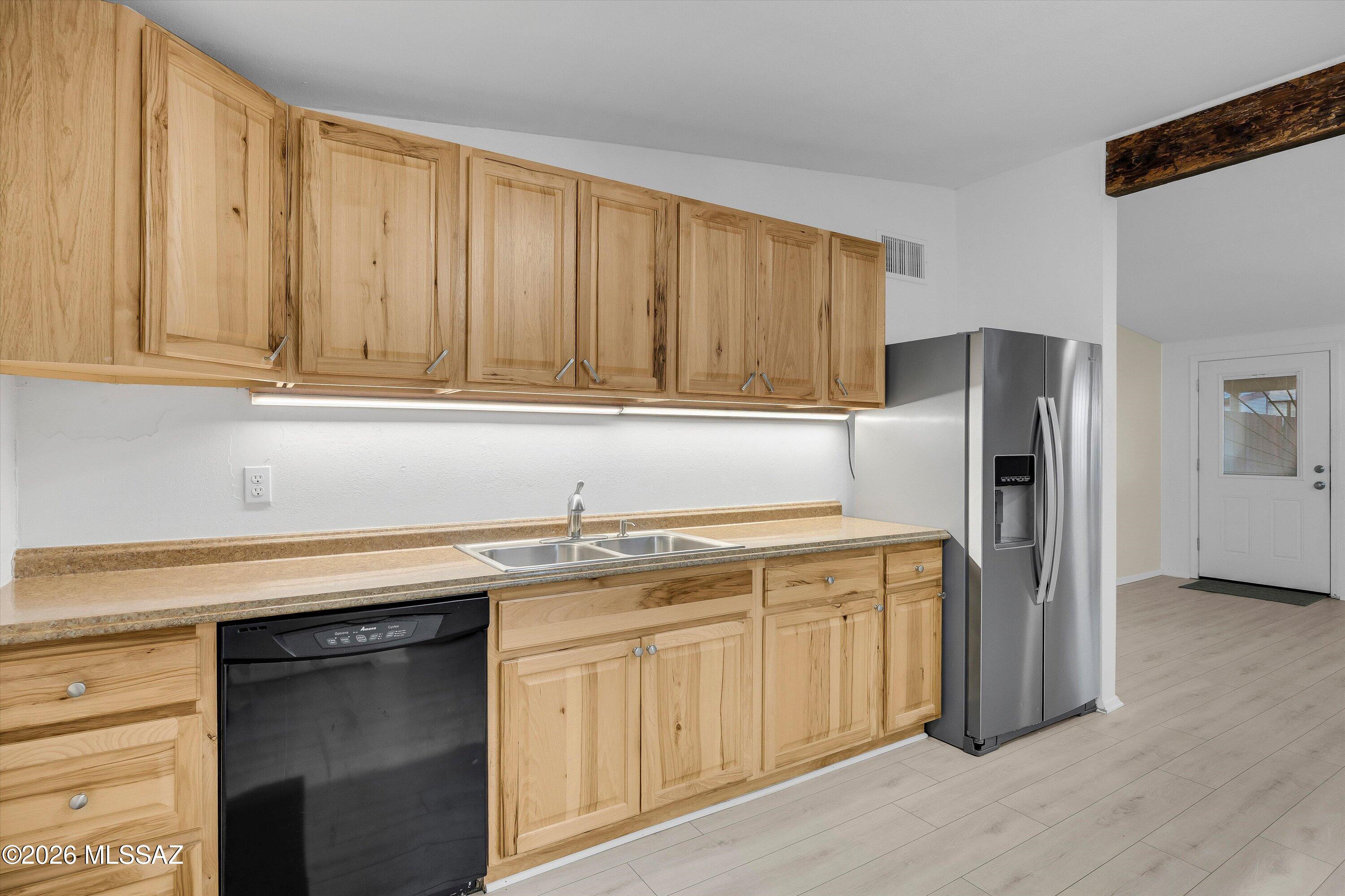 138 W 5th Avenue