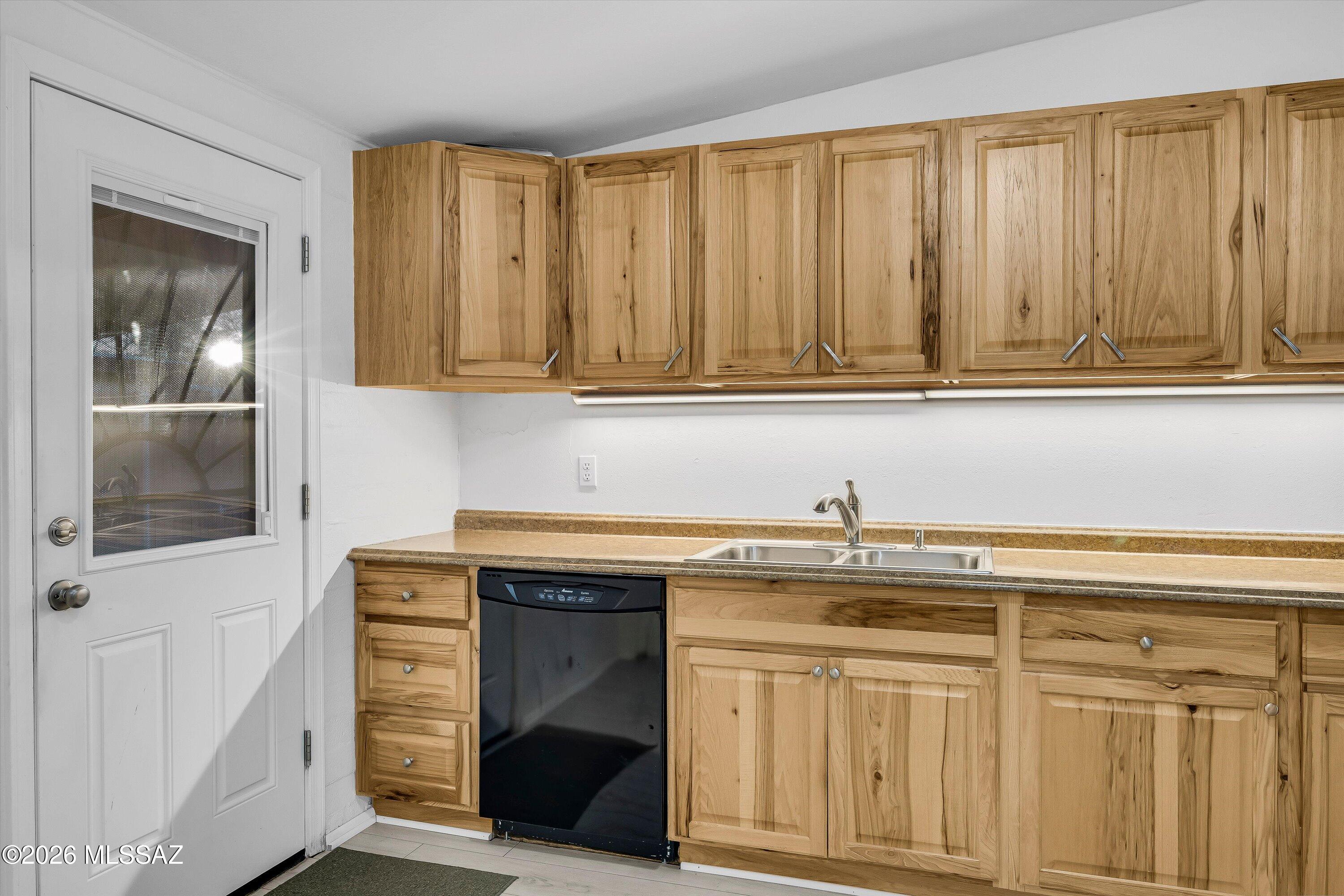 138 W 5th Avenue
