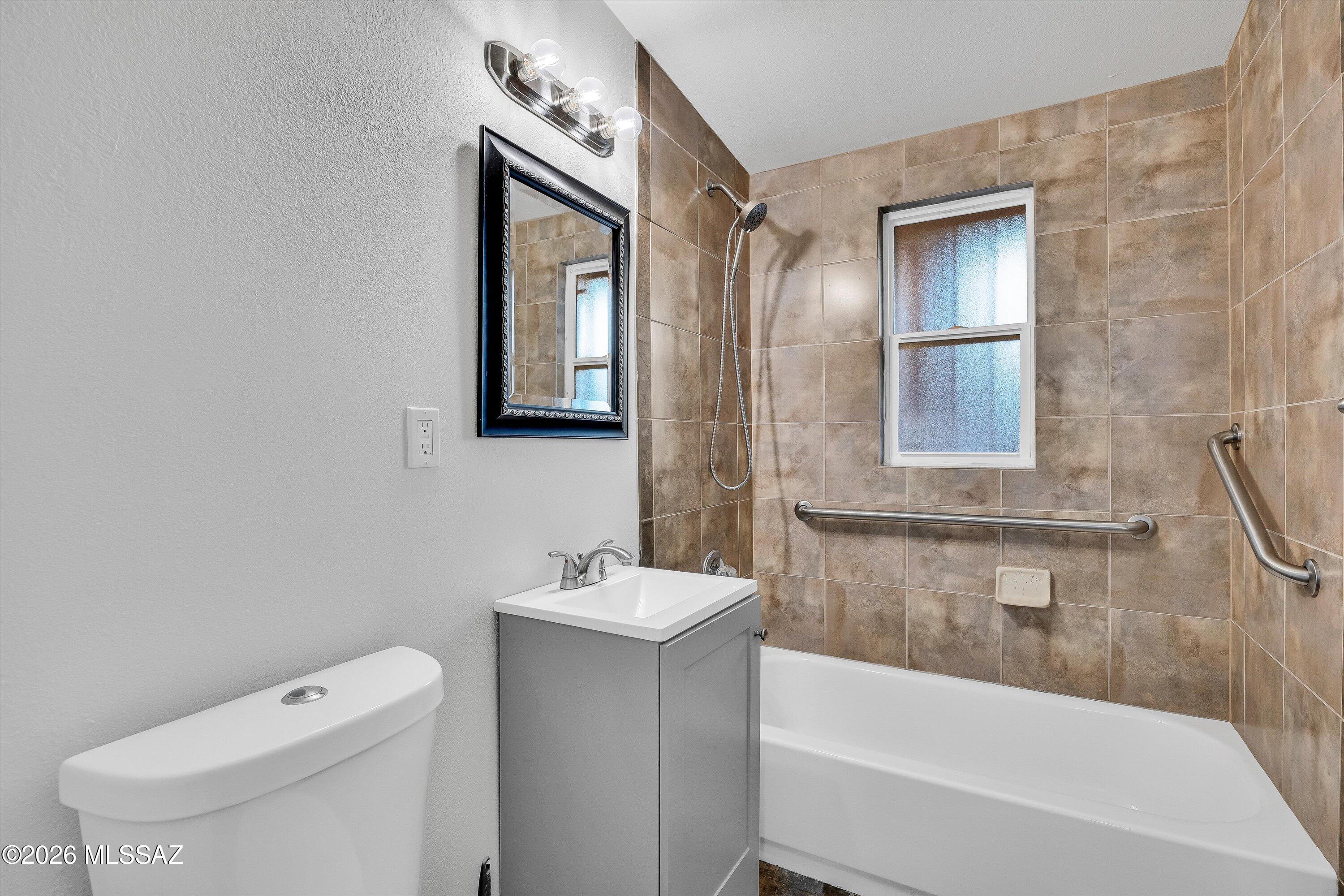 138 W 5th Avenue