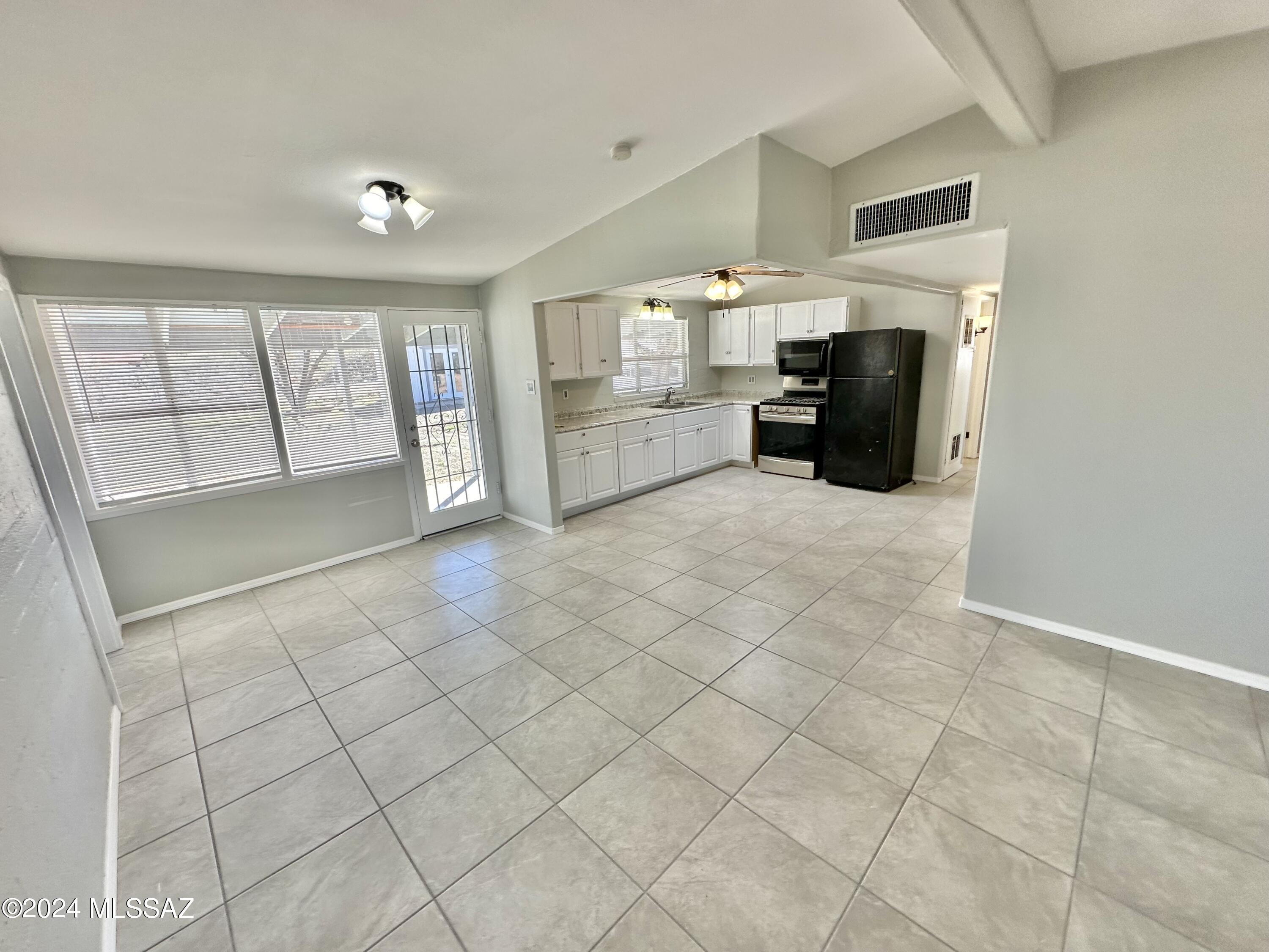 1005 W 1st Avenue