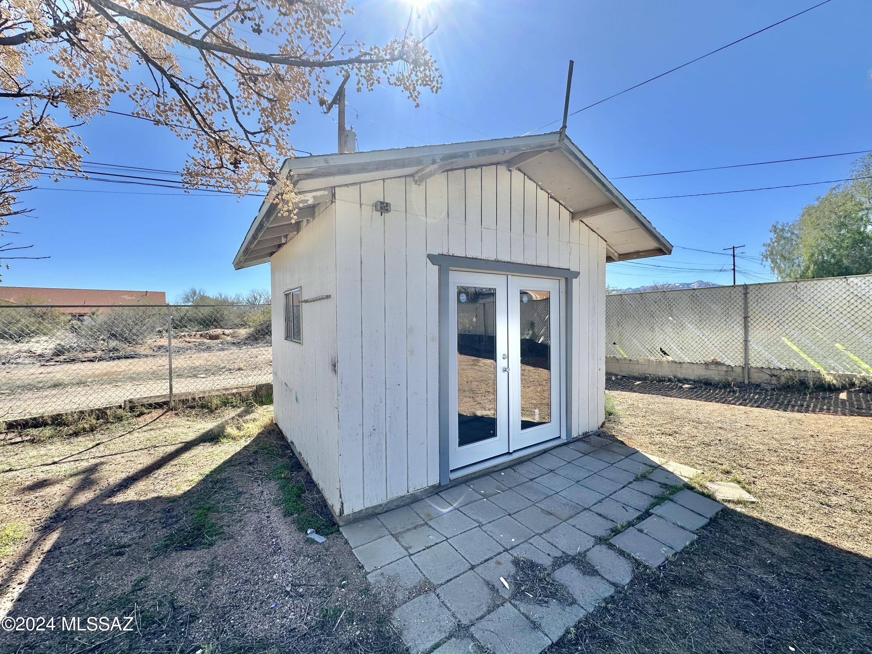1005 W 1st Avenue