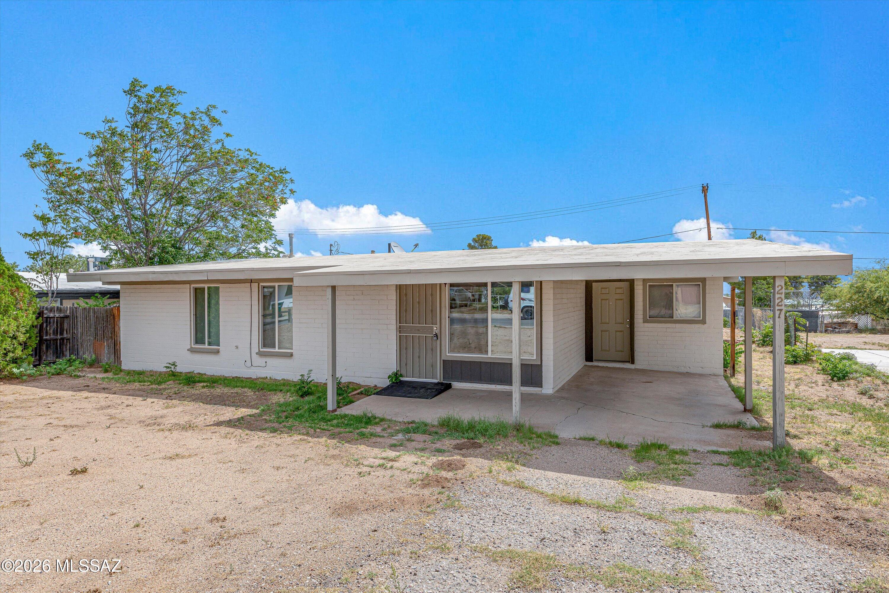 227 S Ave B