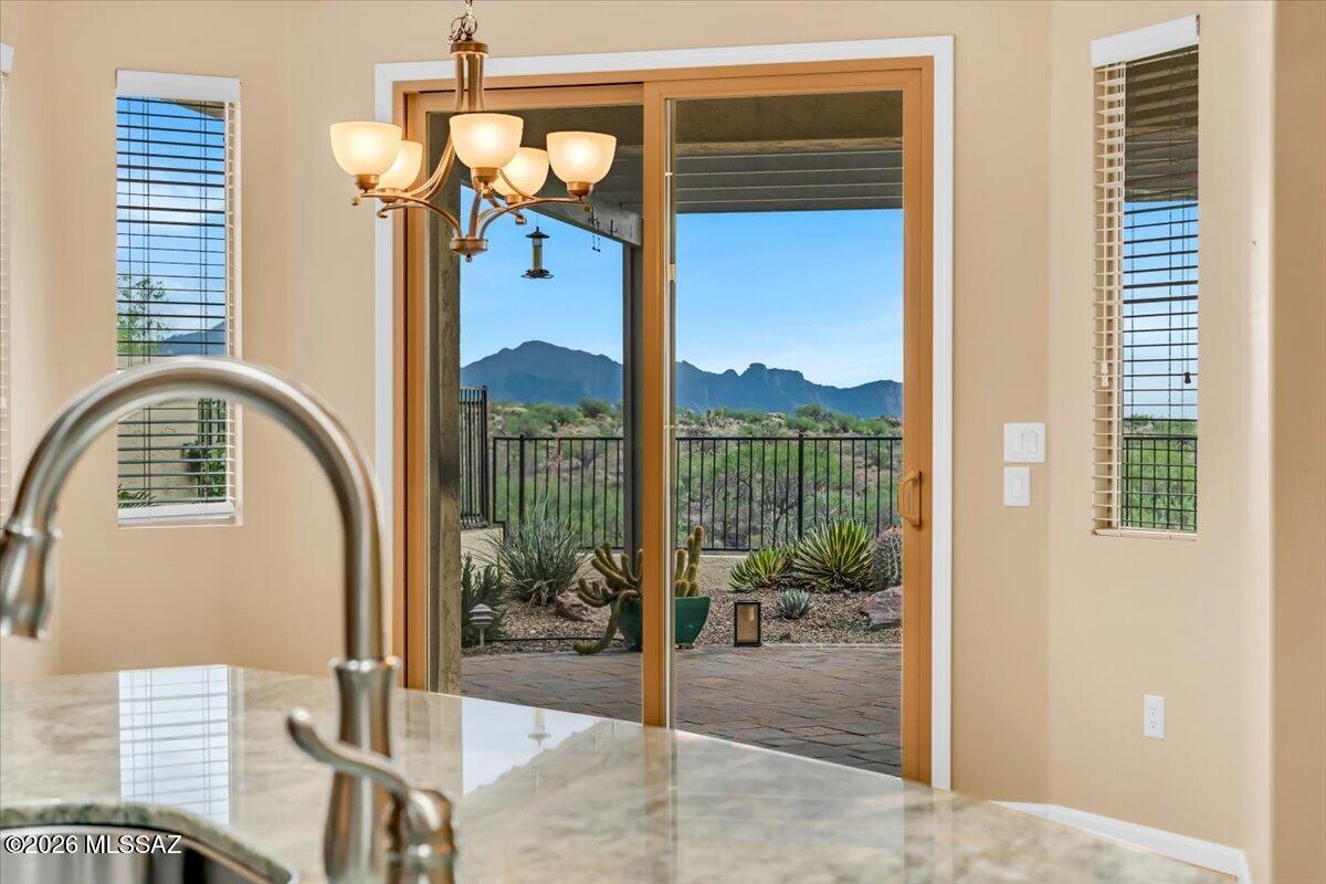 60713 E Arroyo Vista Drive