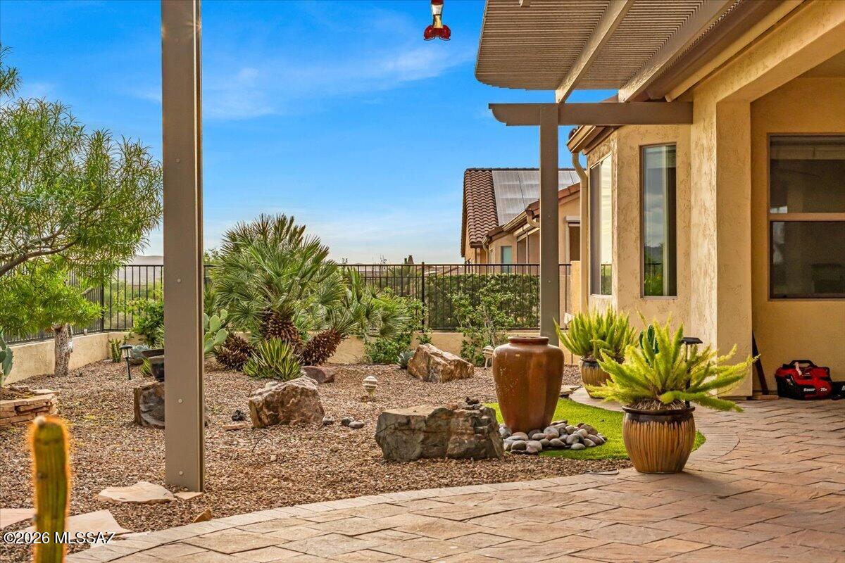 60713 E Arroyo Vista Drive