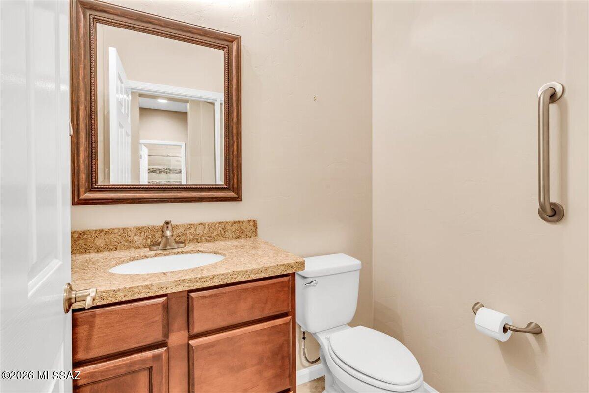 60713 E Arroyo Vista Drive