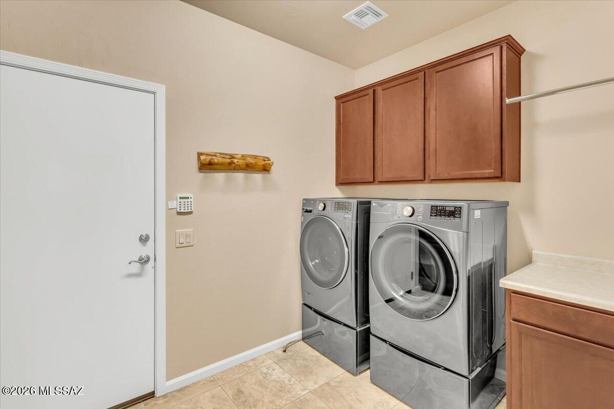 60713 E Arroyo Vista Drive