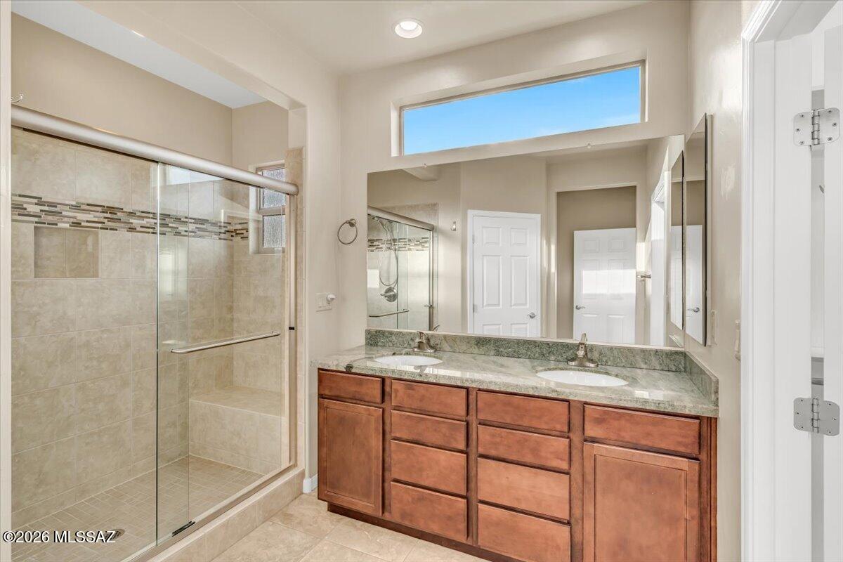 60713 E Arroyo Vista Drive