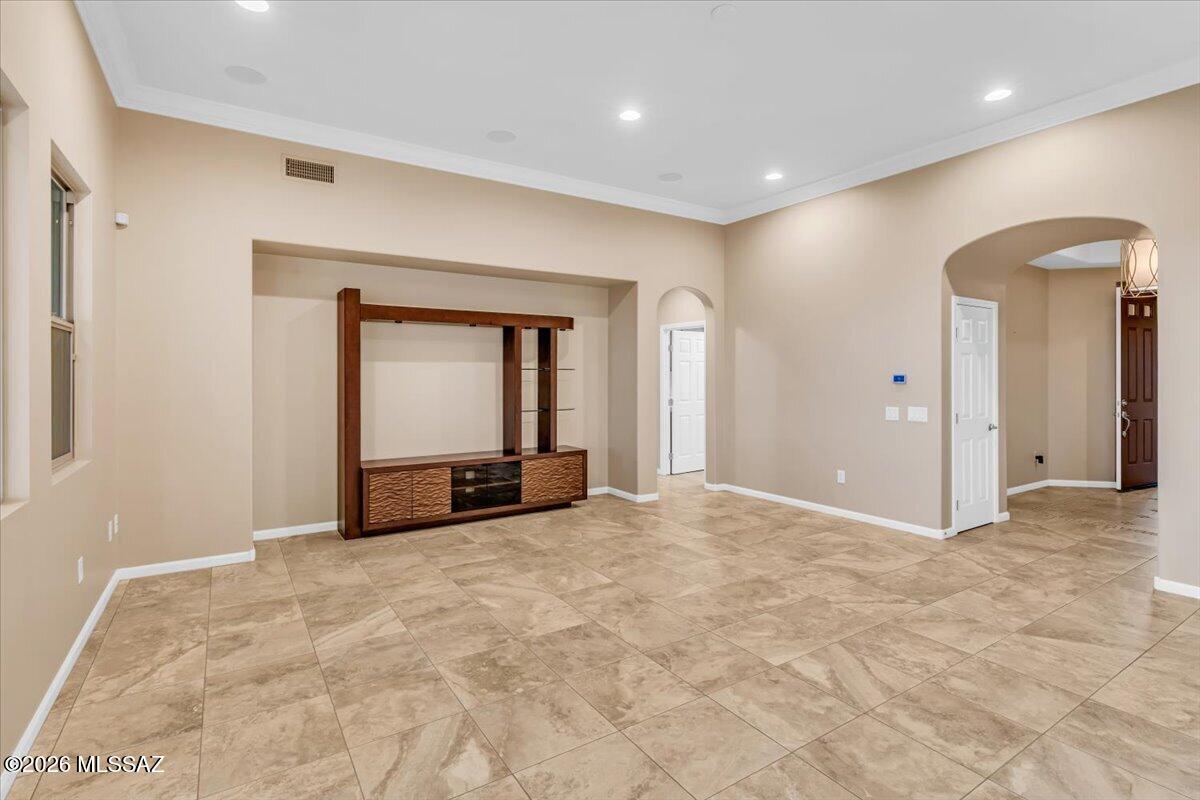 60713 E Arroyo Vista Drive