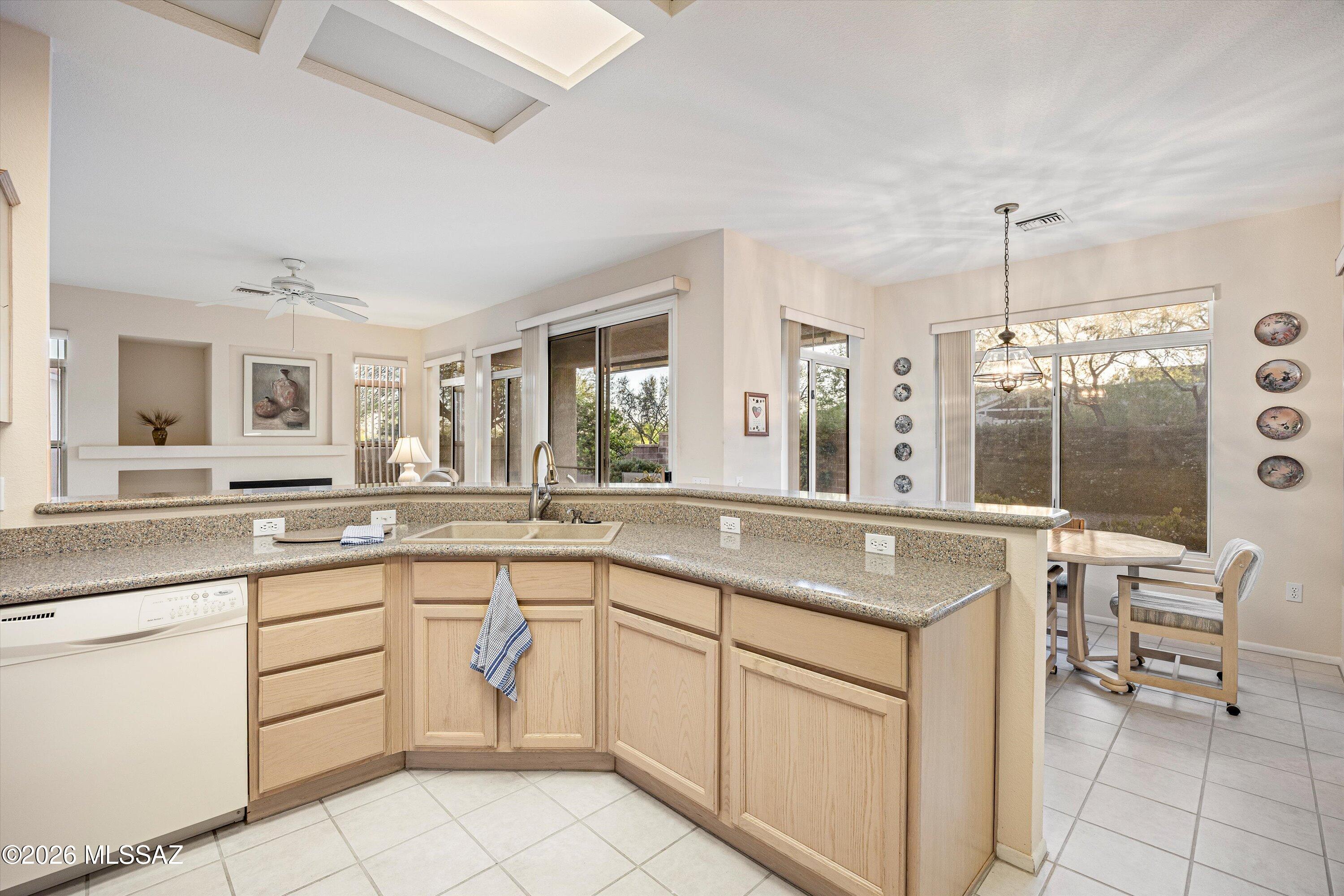 14271 N Fawnbrooke Drive