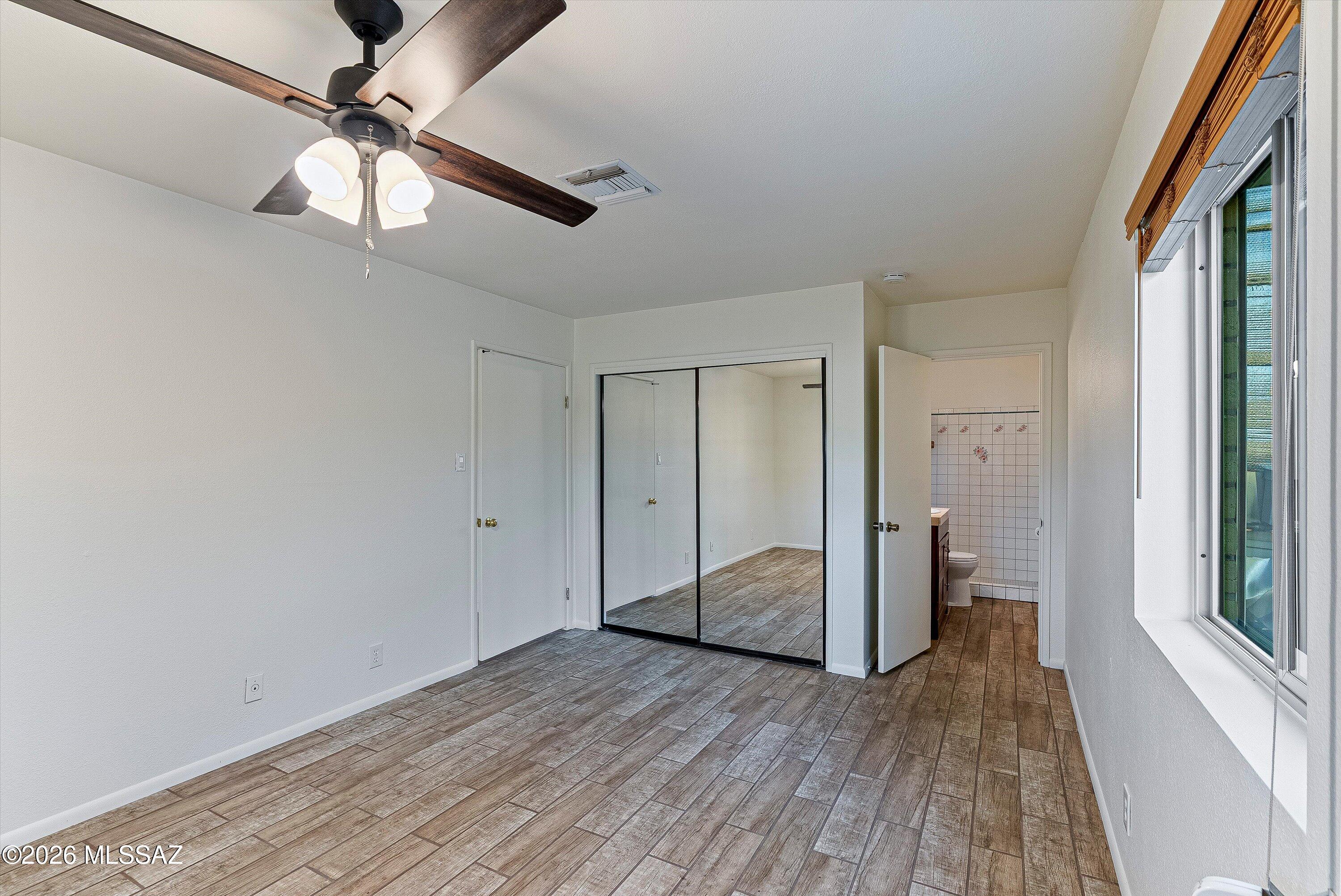 820 W Linda Vista Road