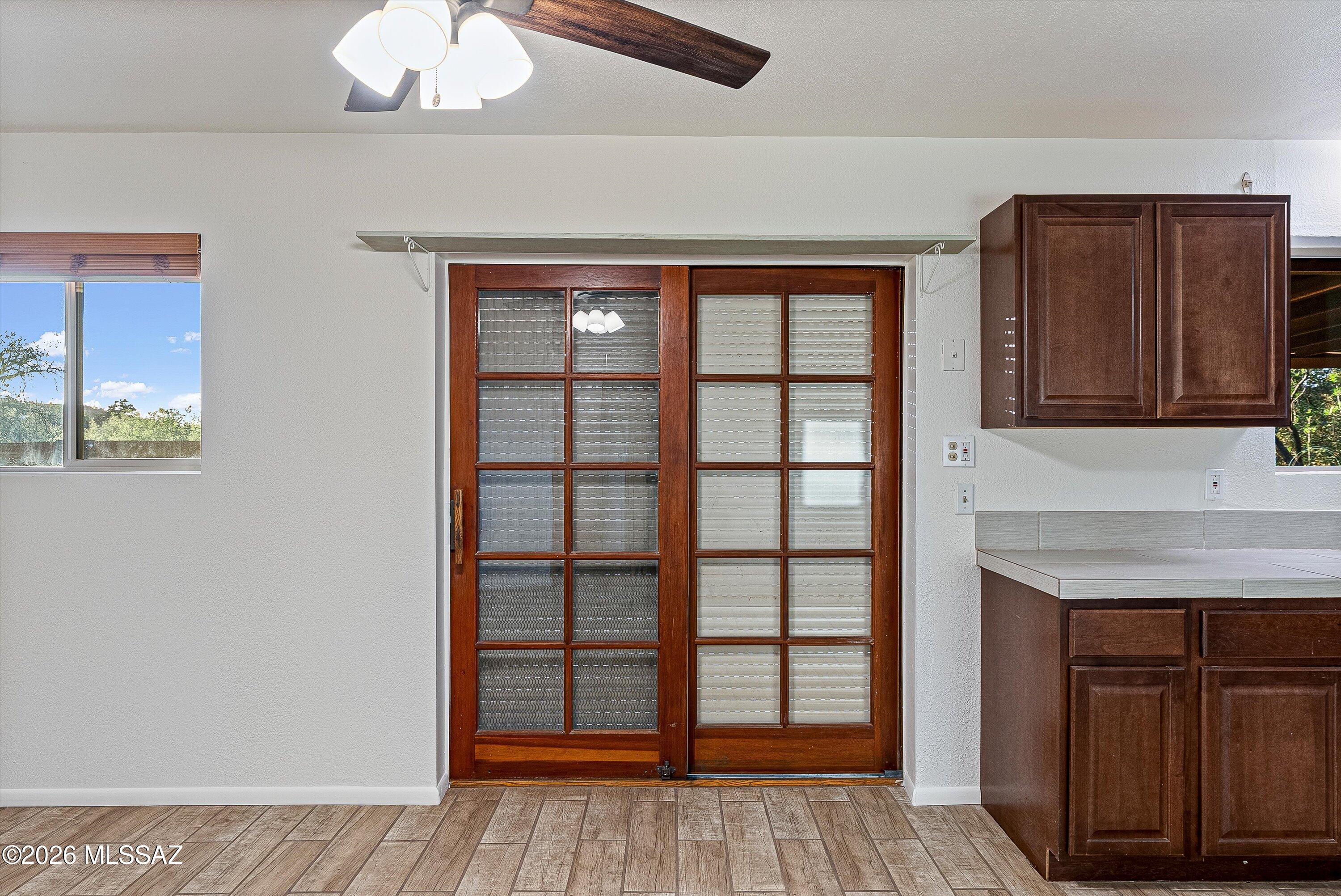 820 W Linda Vista Road