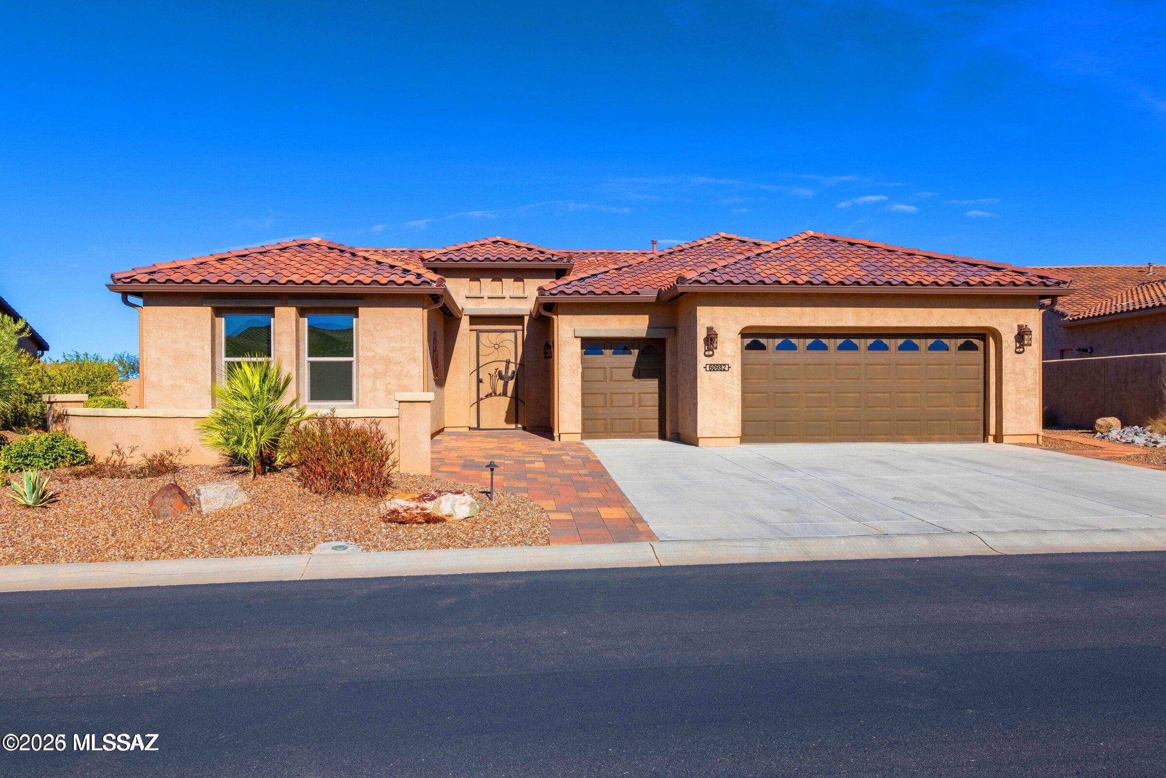 60982 E Arroyo Grande Drive