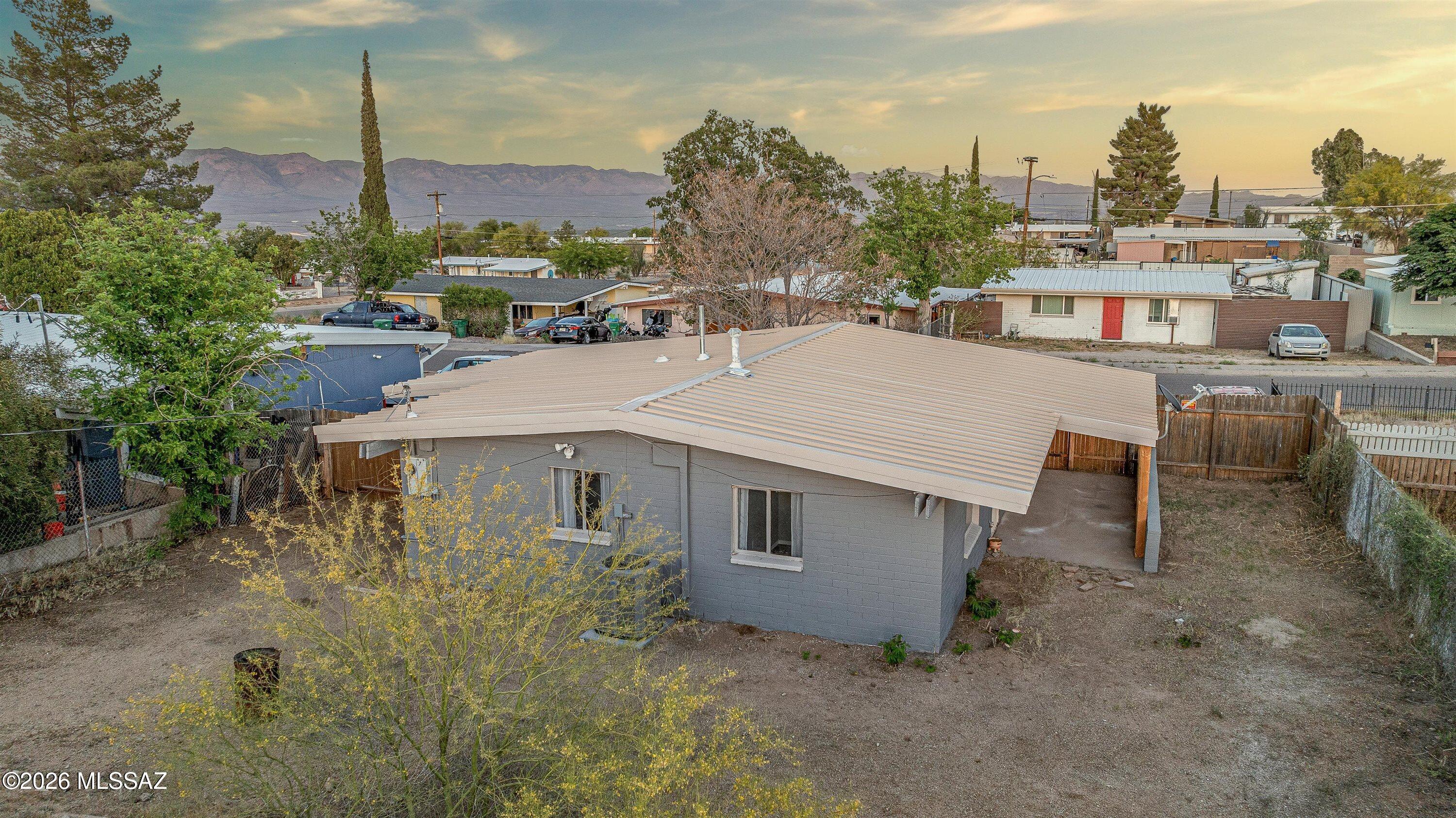 106 S Avenue A