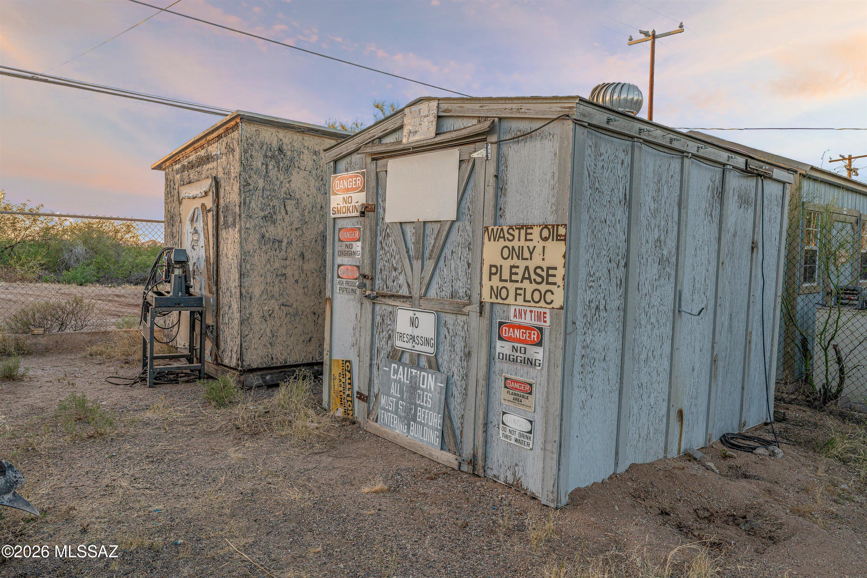 106 S Avenue A