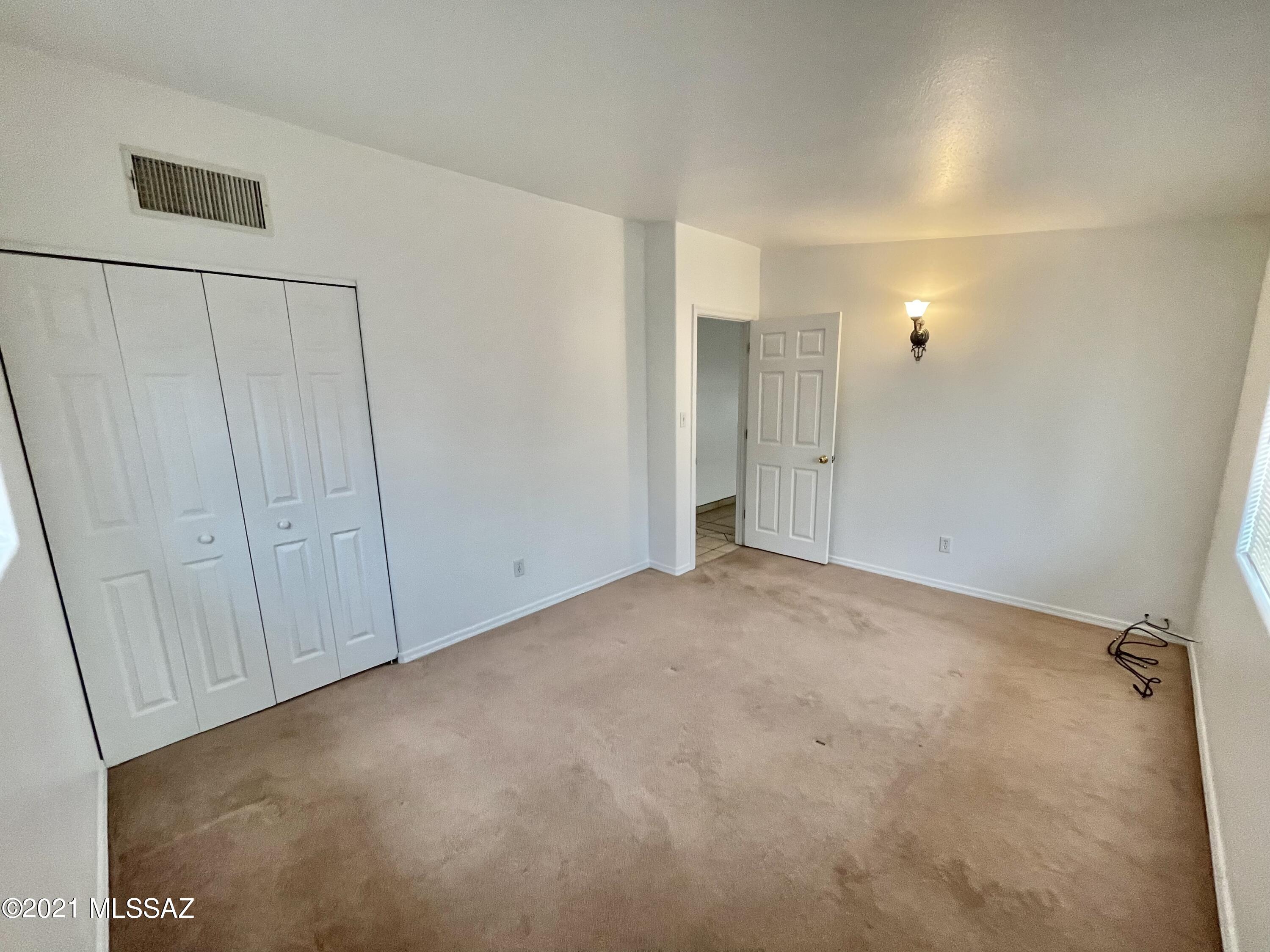 233 S Ave B