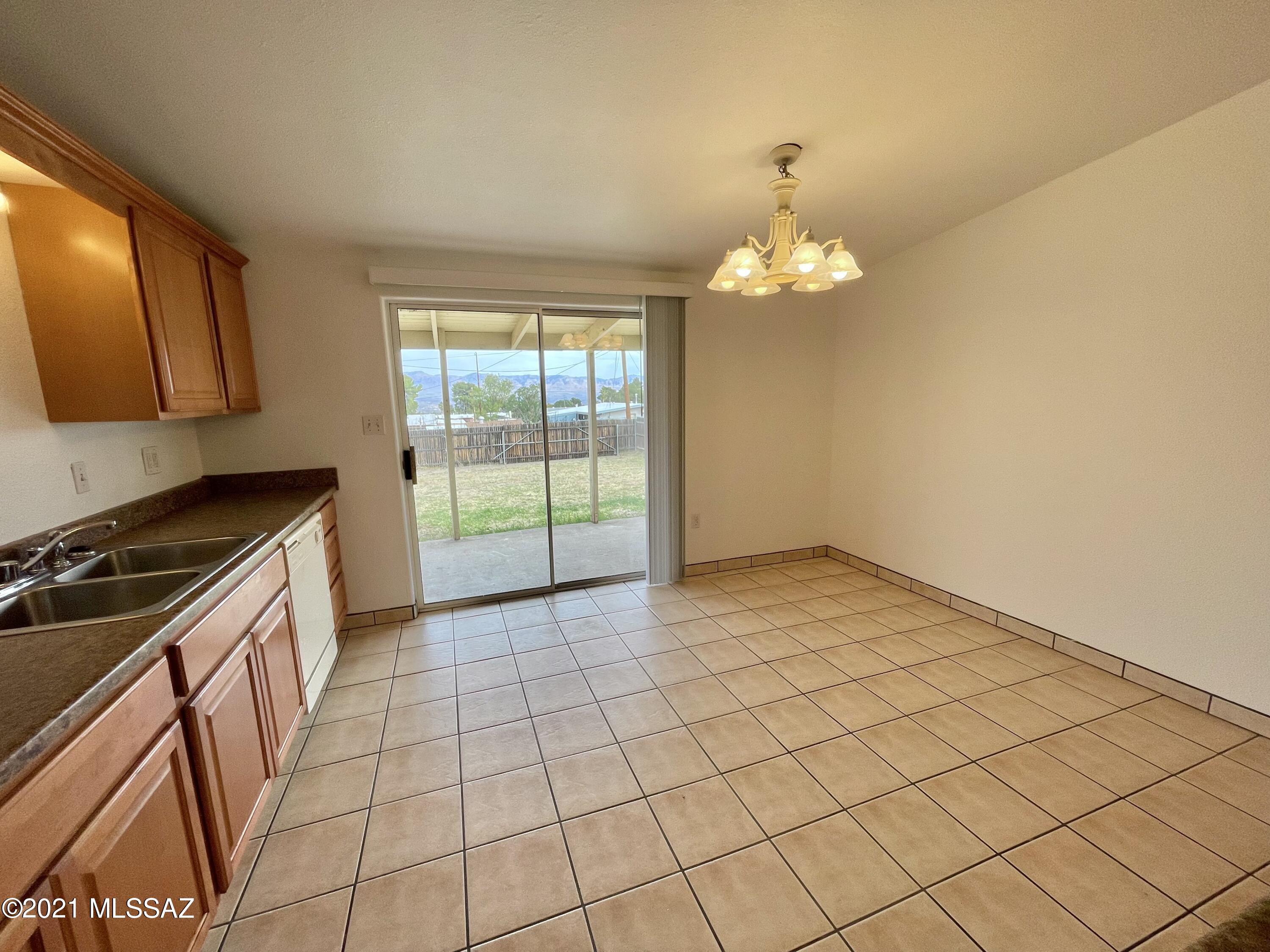 233 S Ave B