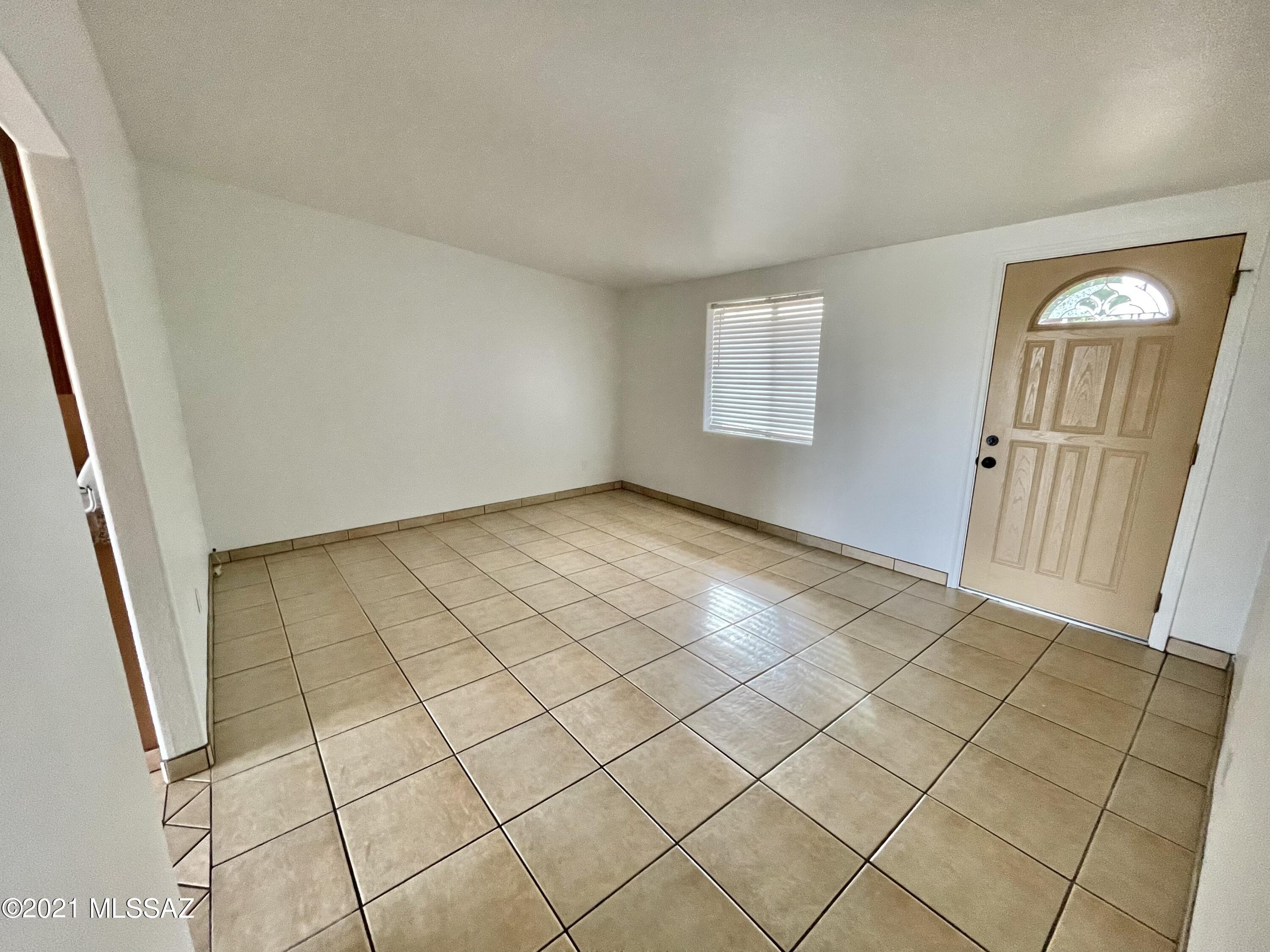 233 S Ave B