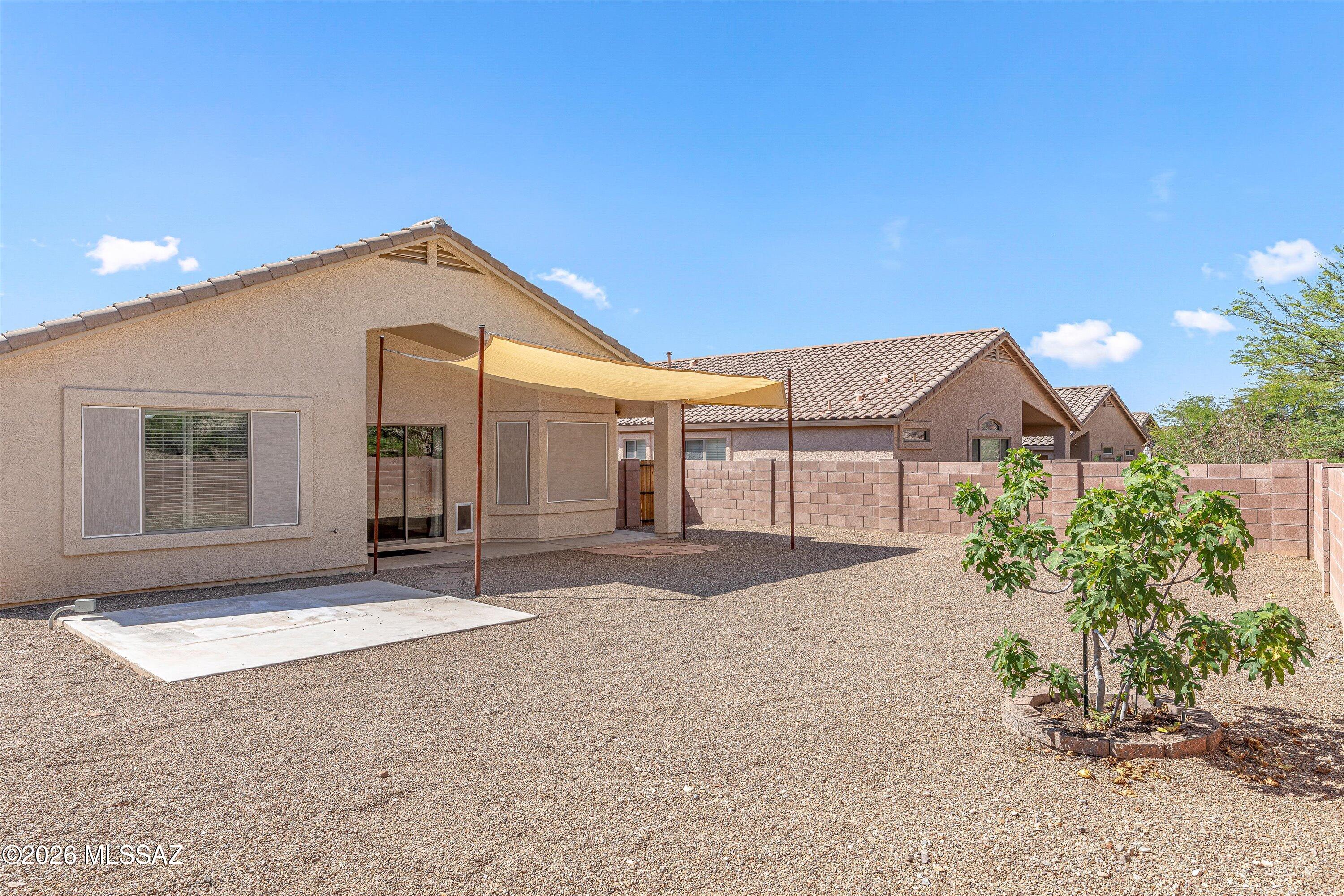 60958 E Cantle Court