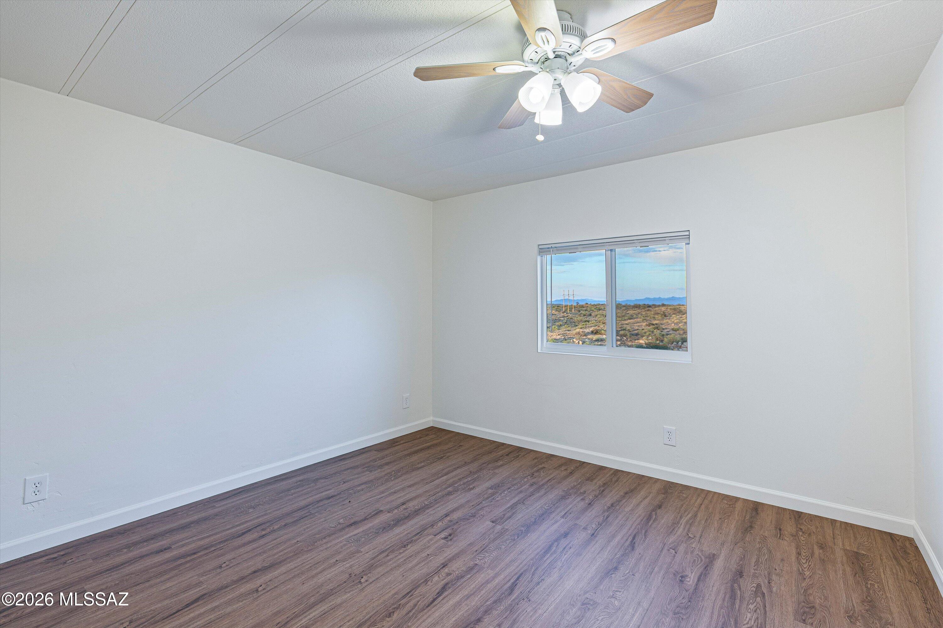 1665 W Oracle Ranch Road