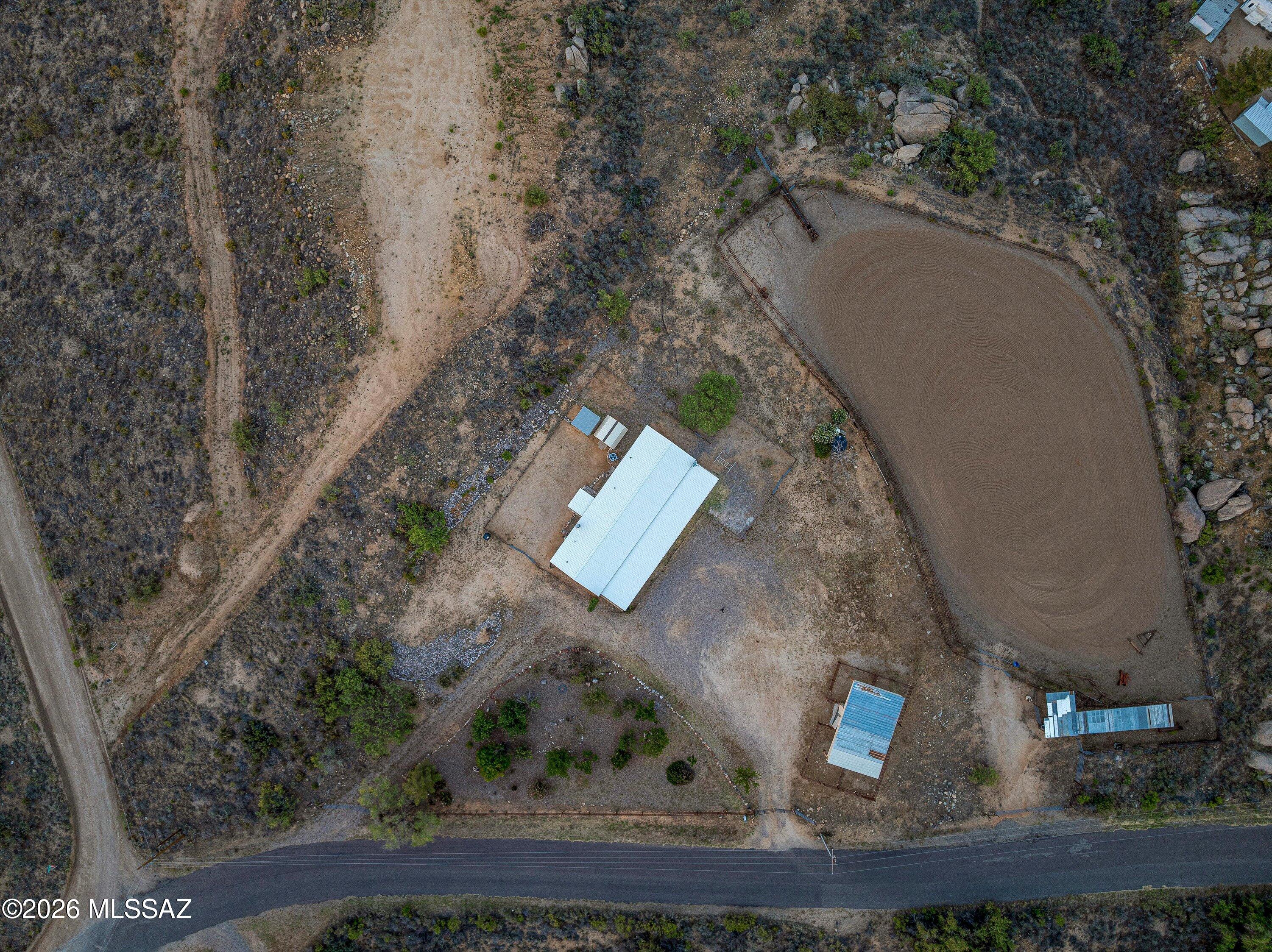 1665 W Oracle Ranch Road