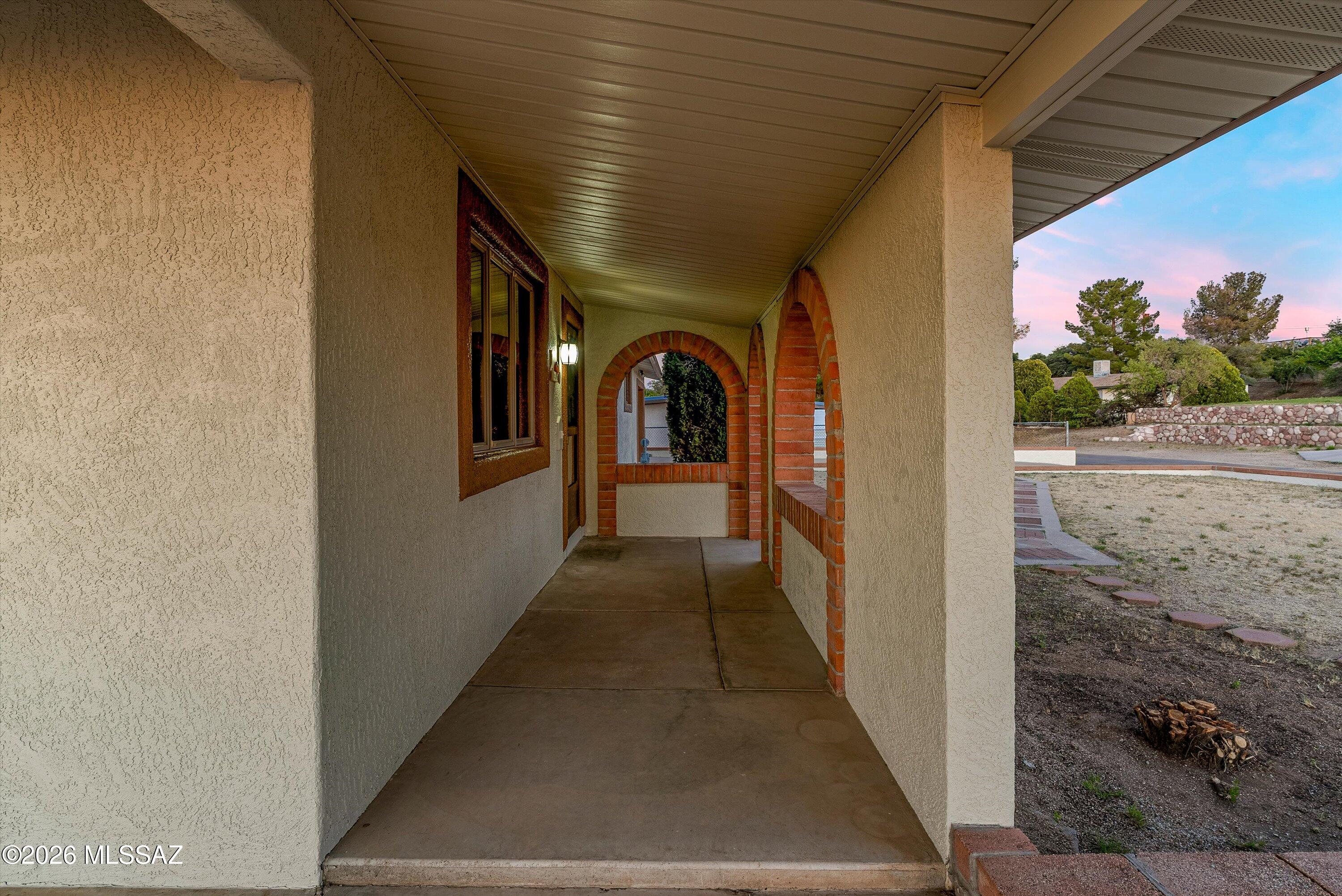 860 W La Osa Street