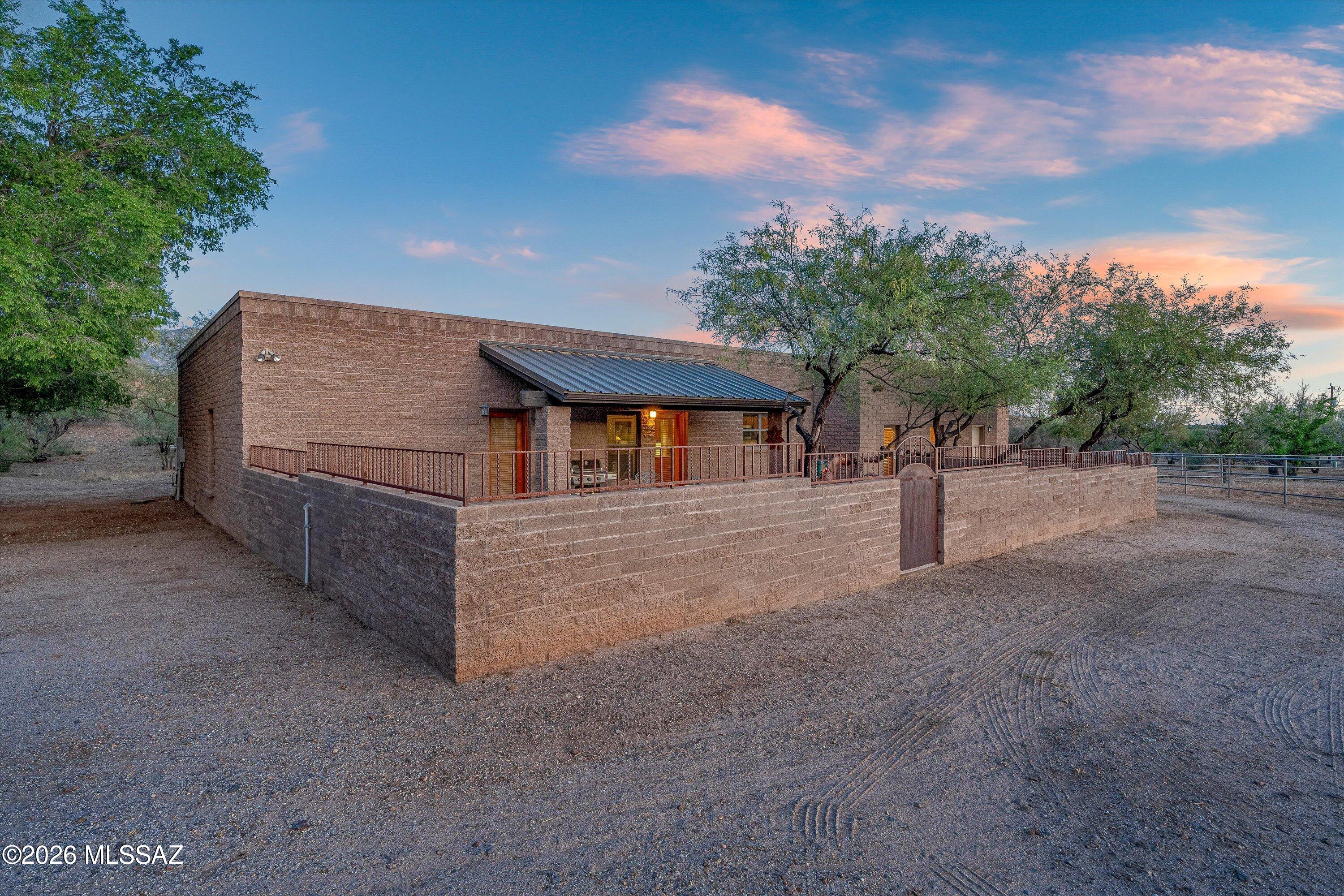 64552 E Horseshoe Bend Road