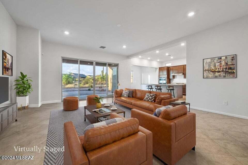 10623 N Iron Peak Drive
