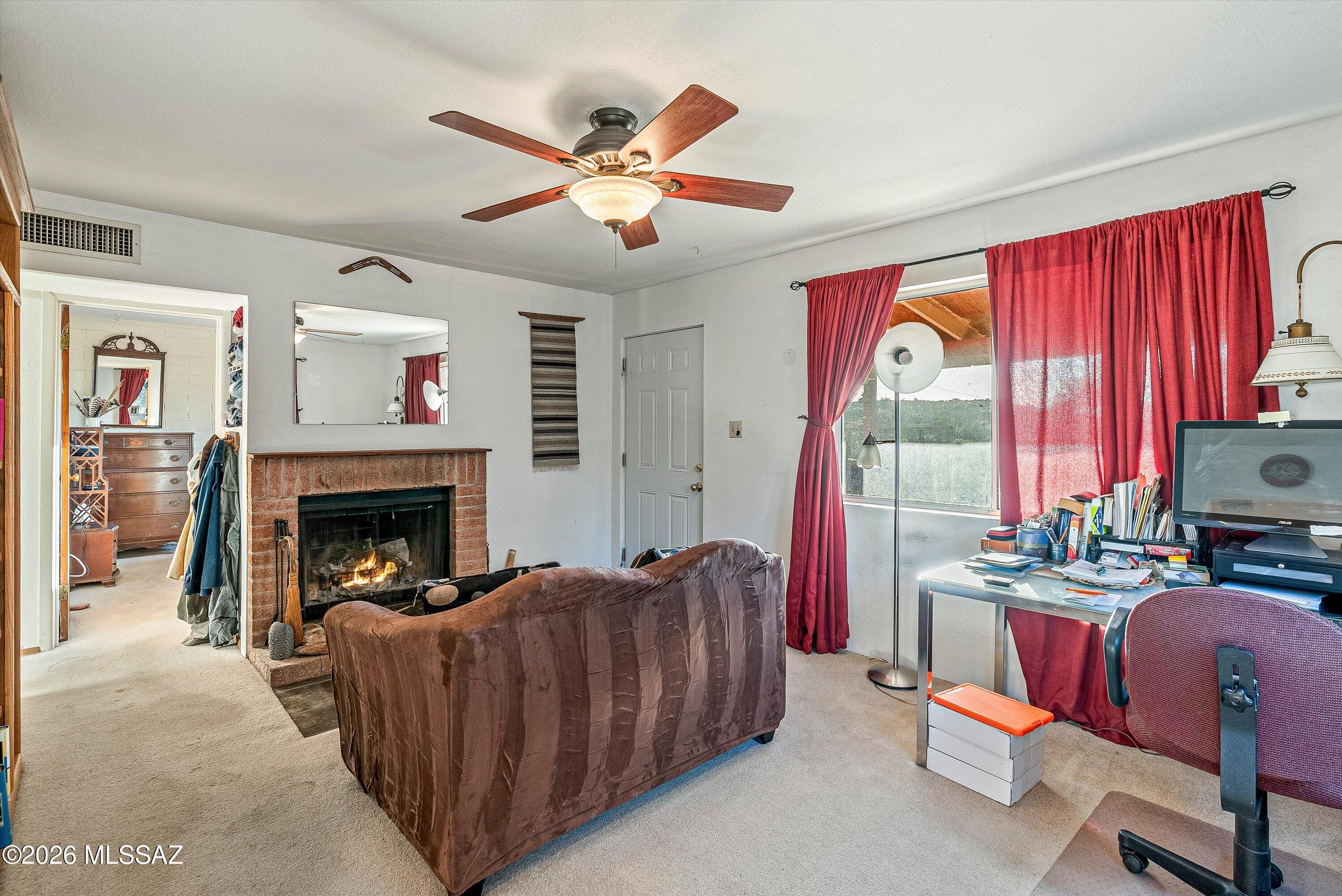 865 W Cutstone Street