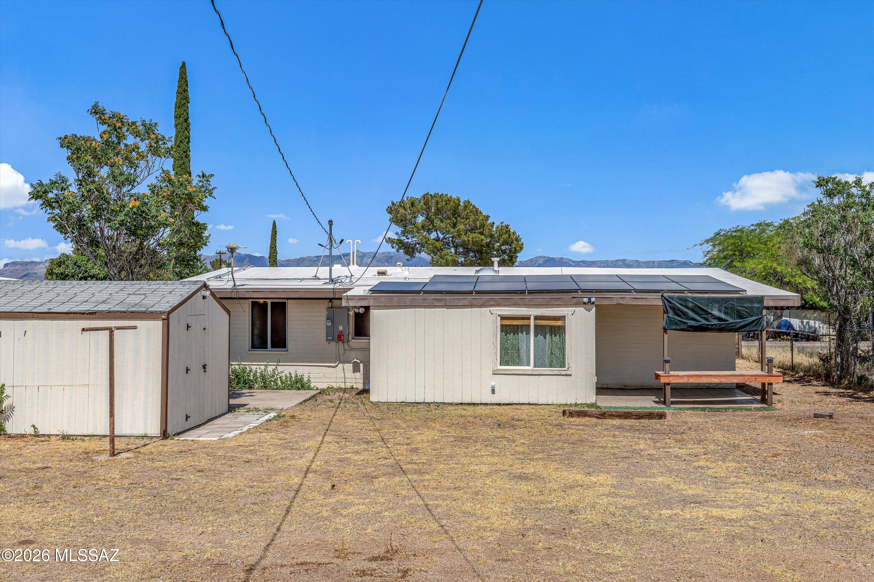 324 S Ave A