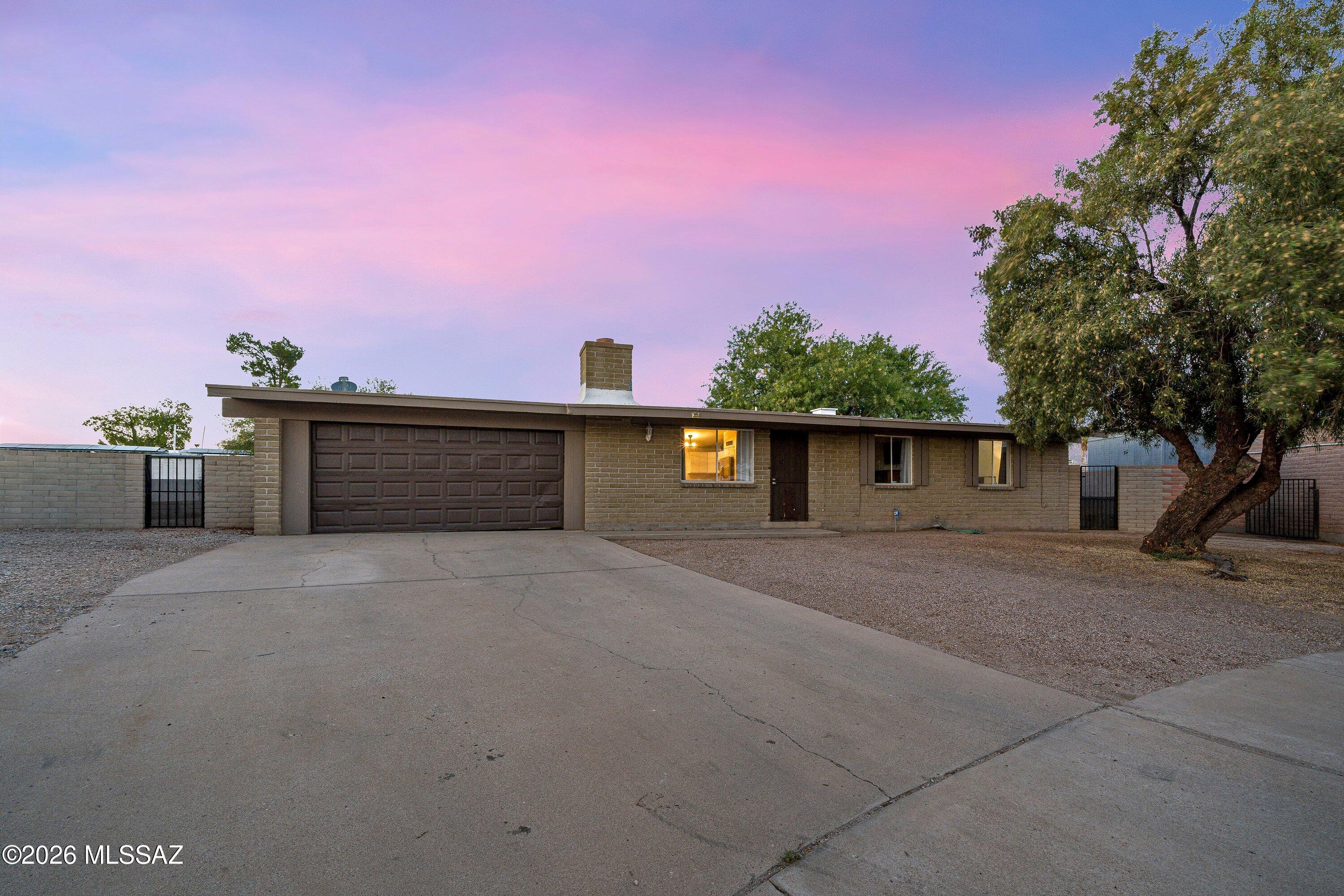 7531 N Meredith Boulevard