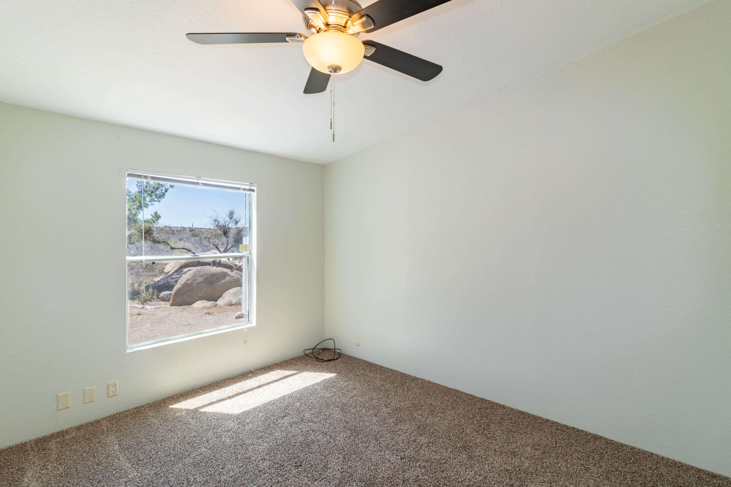 1040 W Barbara Place