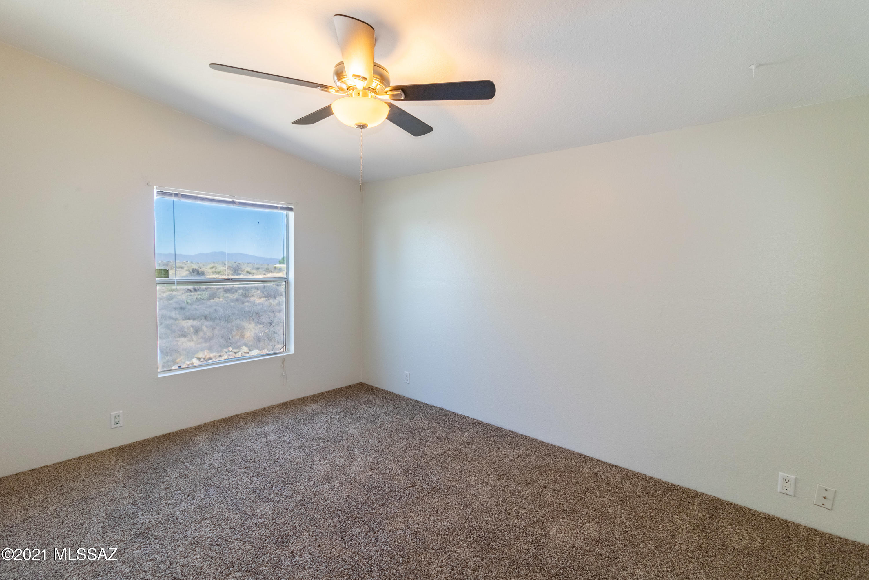 1040 W Barbara Place