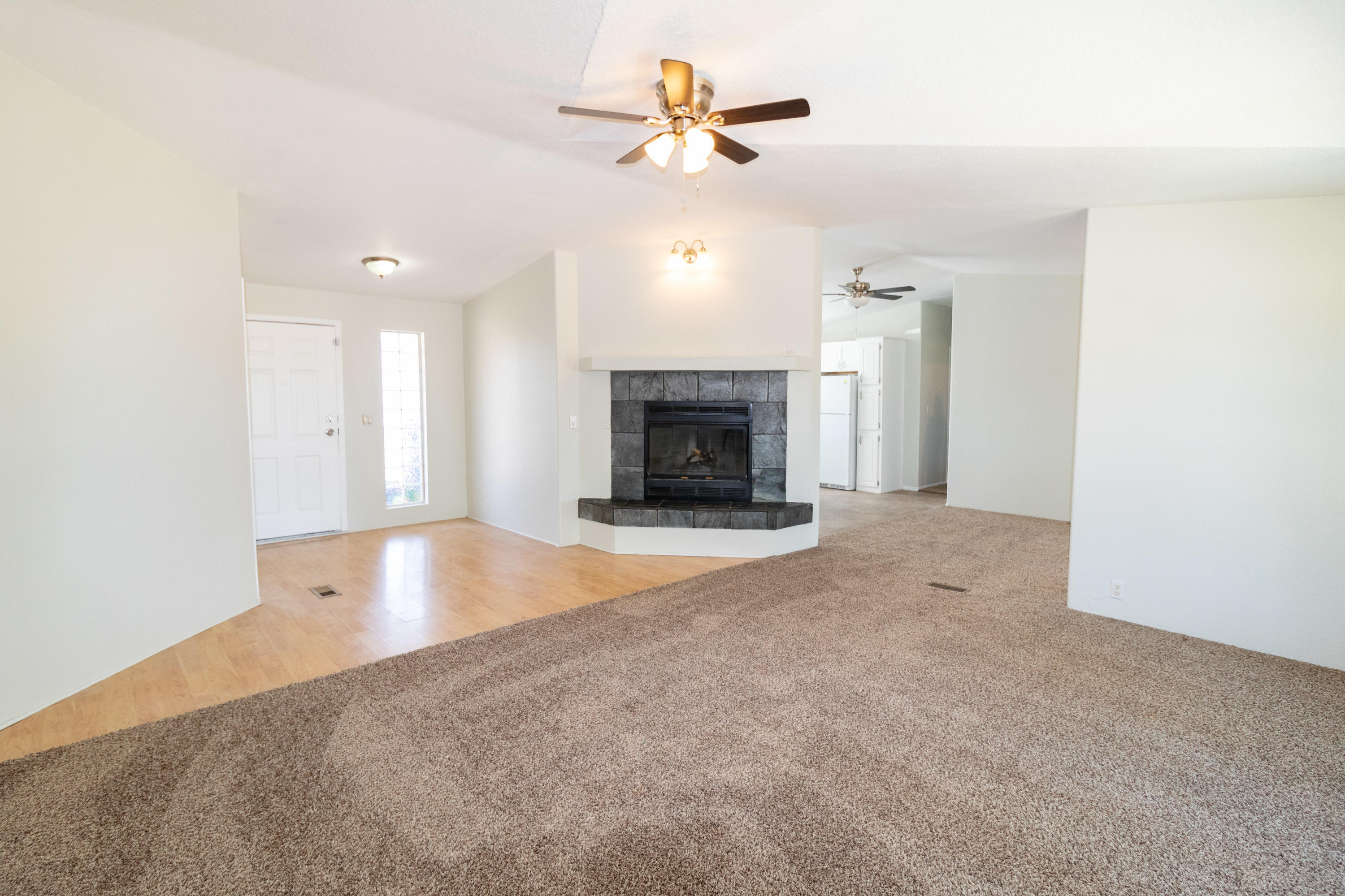 1040 W Barbara Place