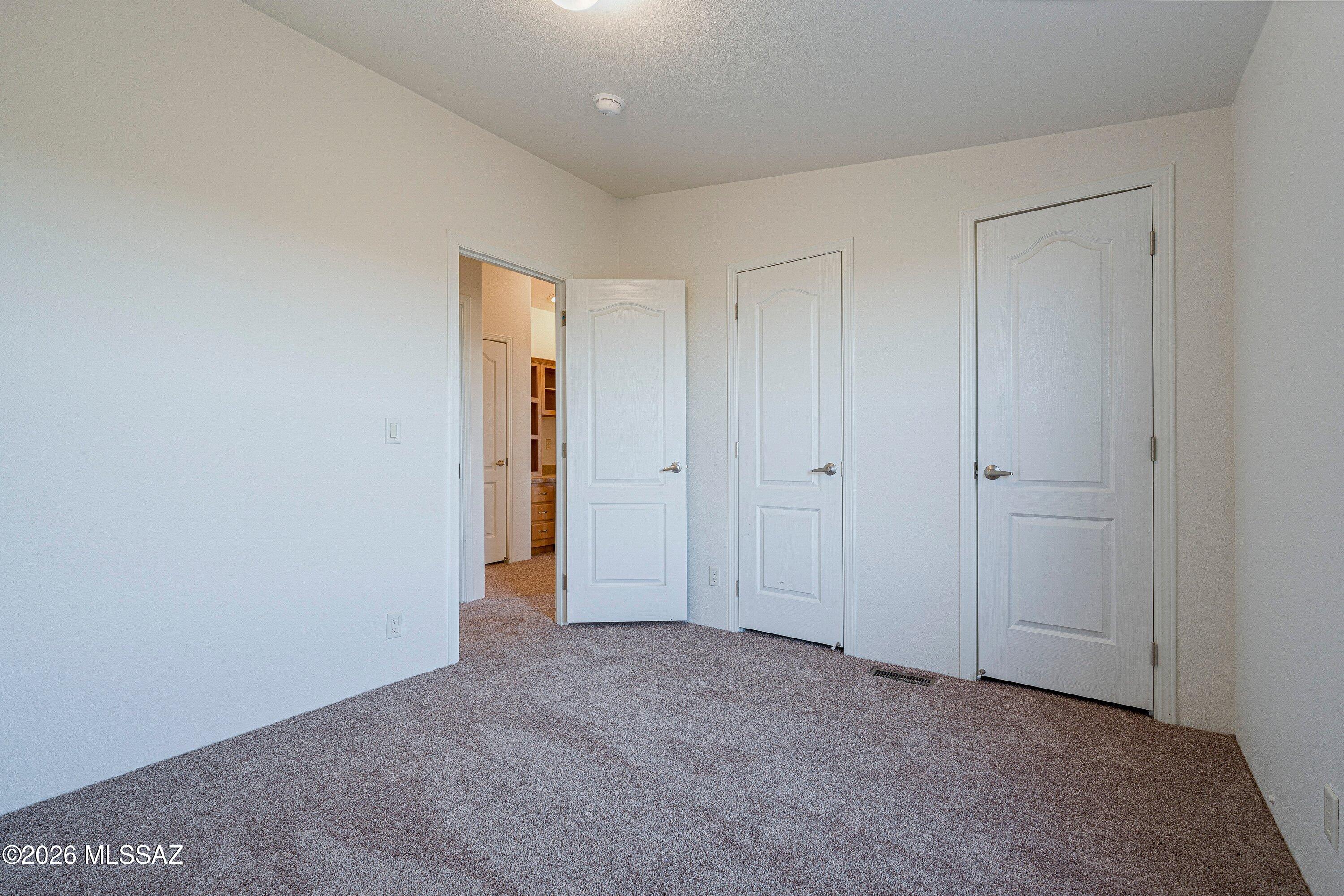 4544 N Sunfire Lane