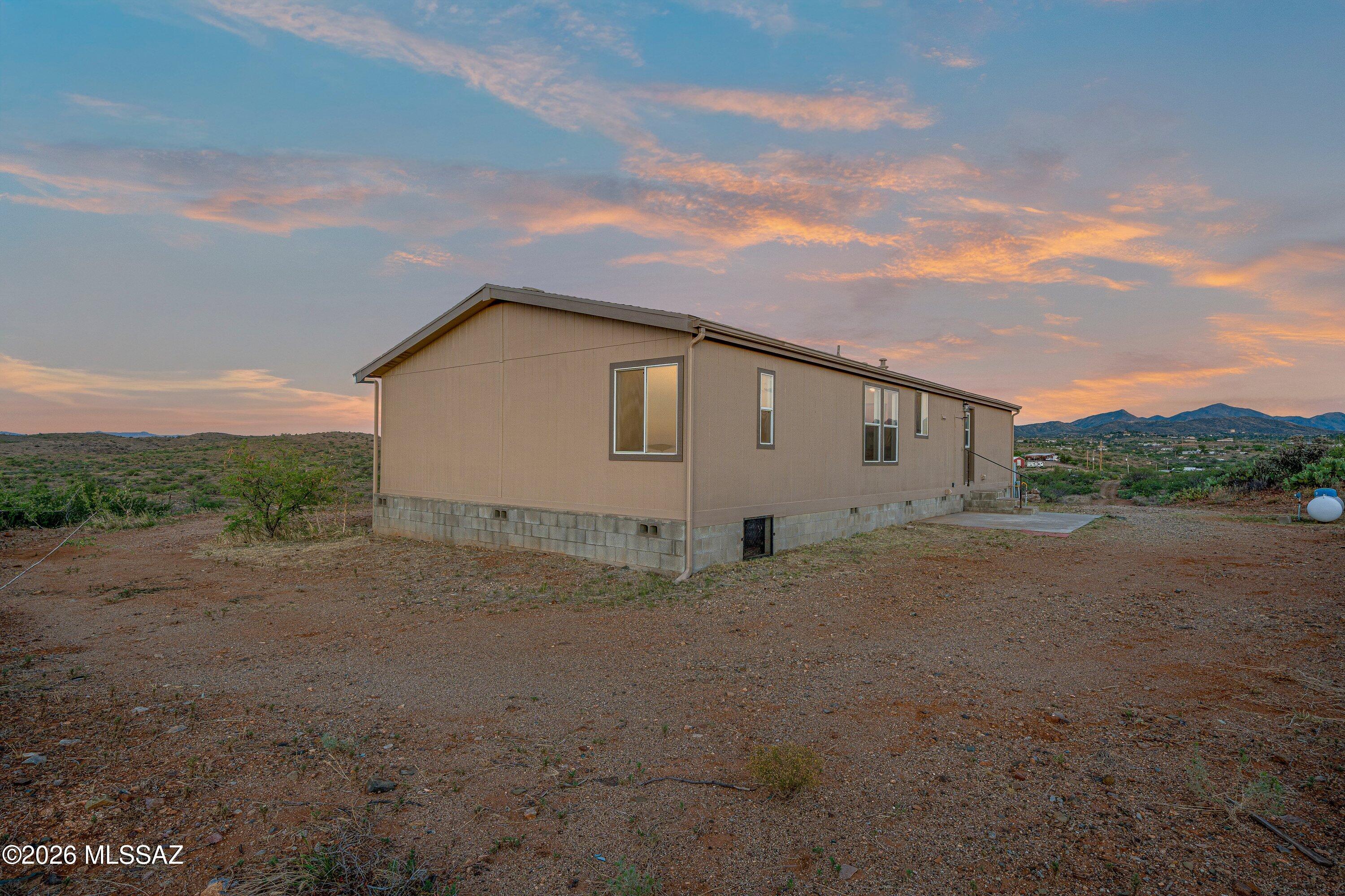4544 N Sunfire Lane