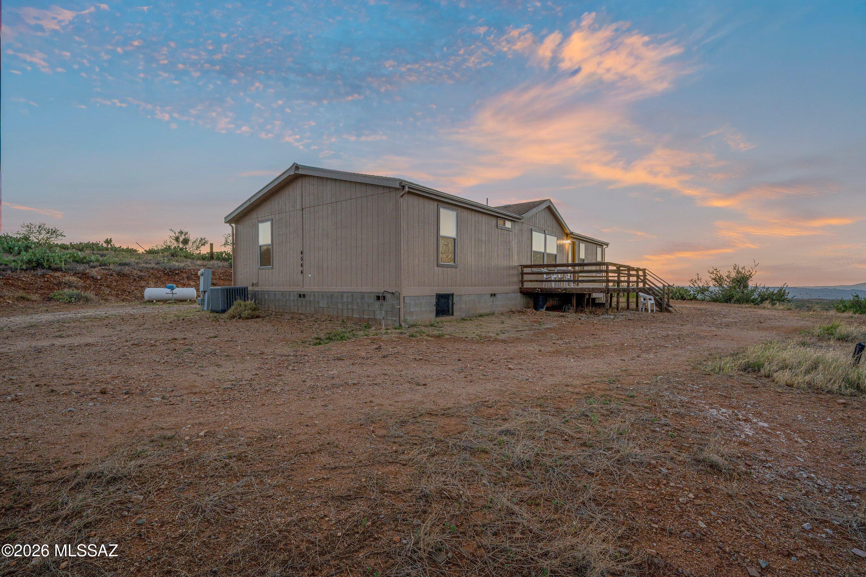 4544 N Sunfire Lane