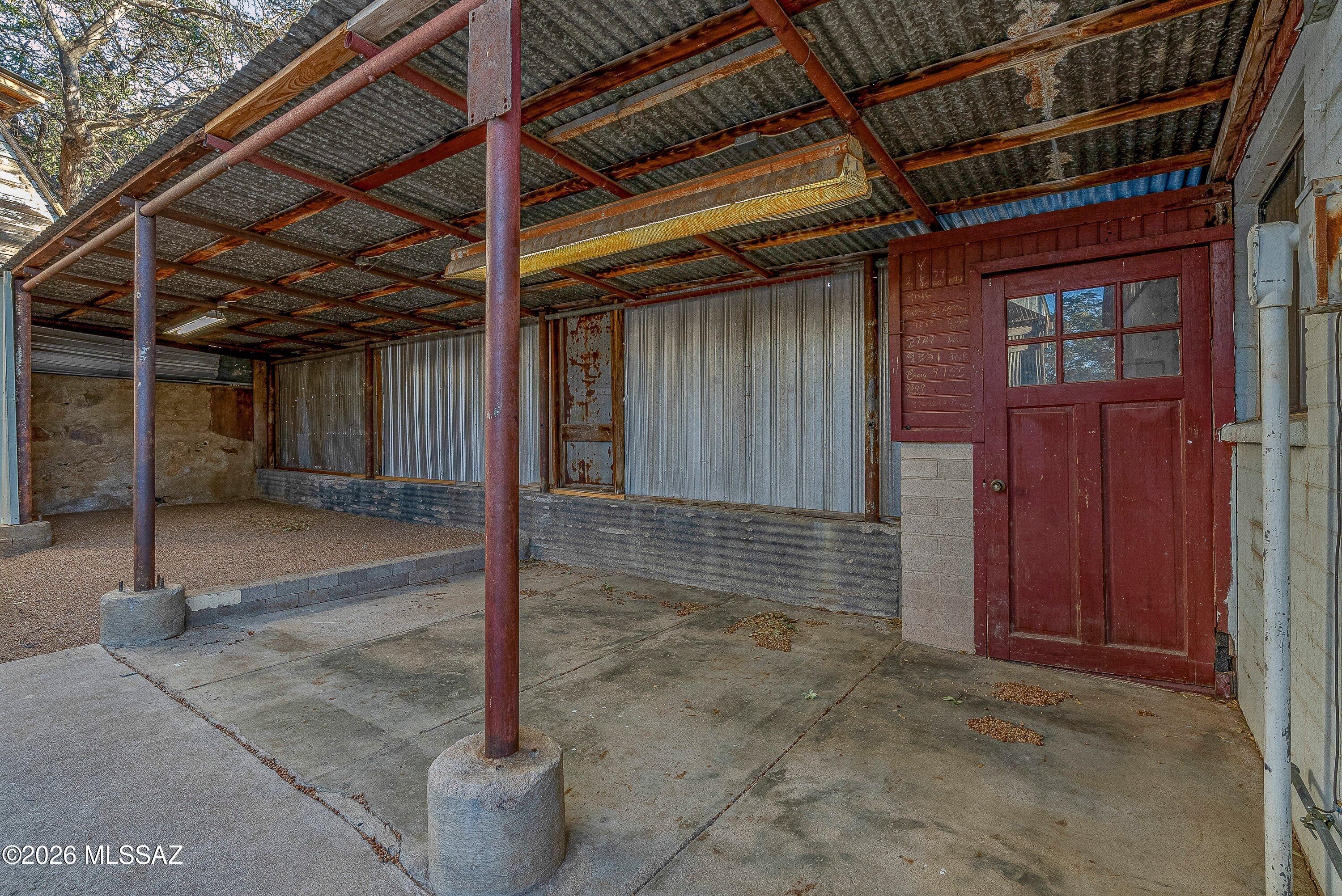 905 W Discover Street