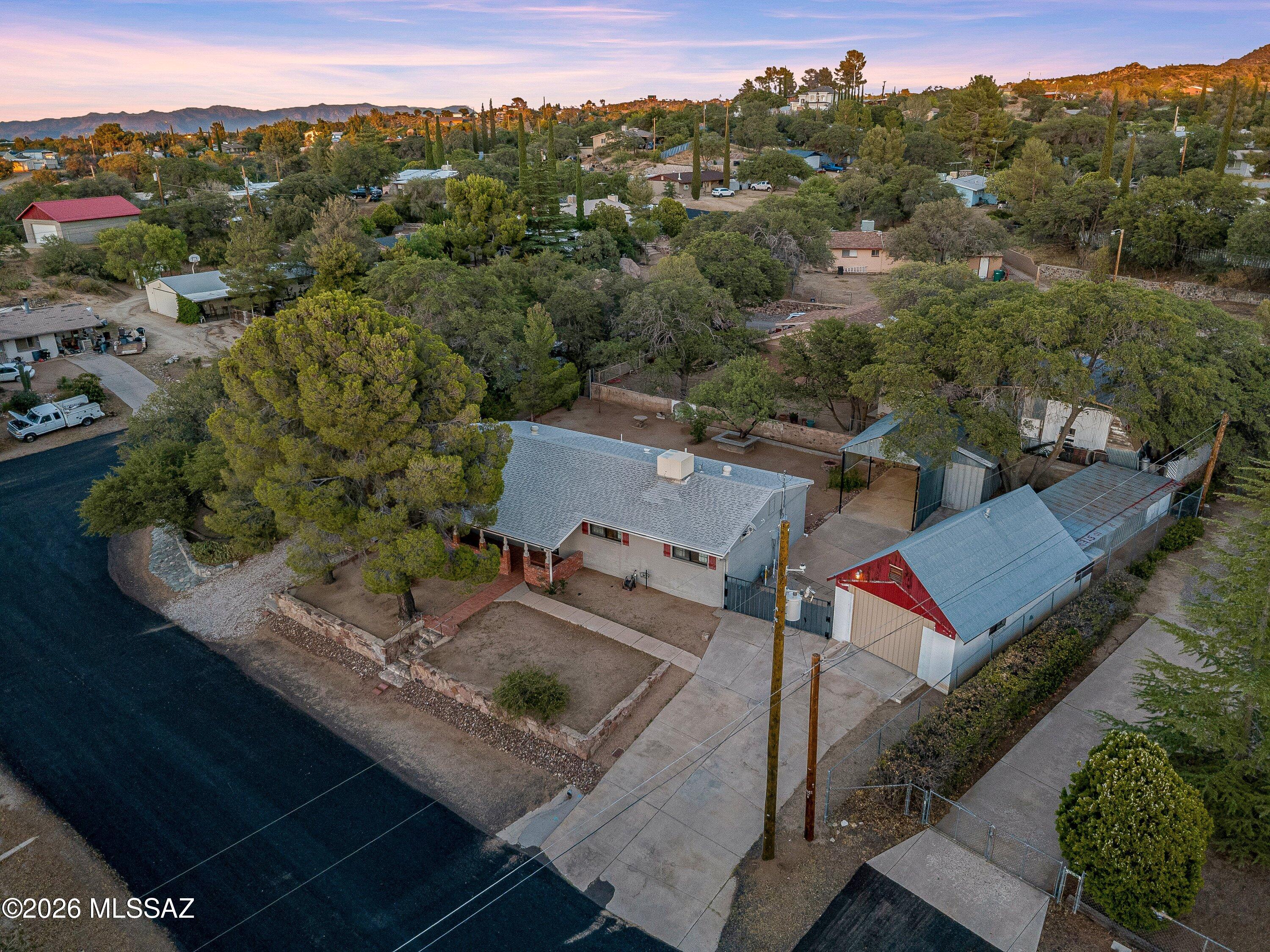 905 W Discover Street