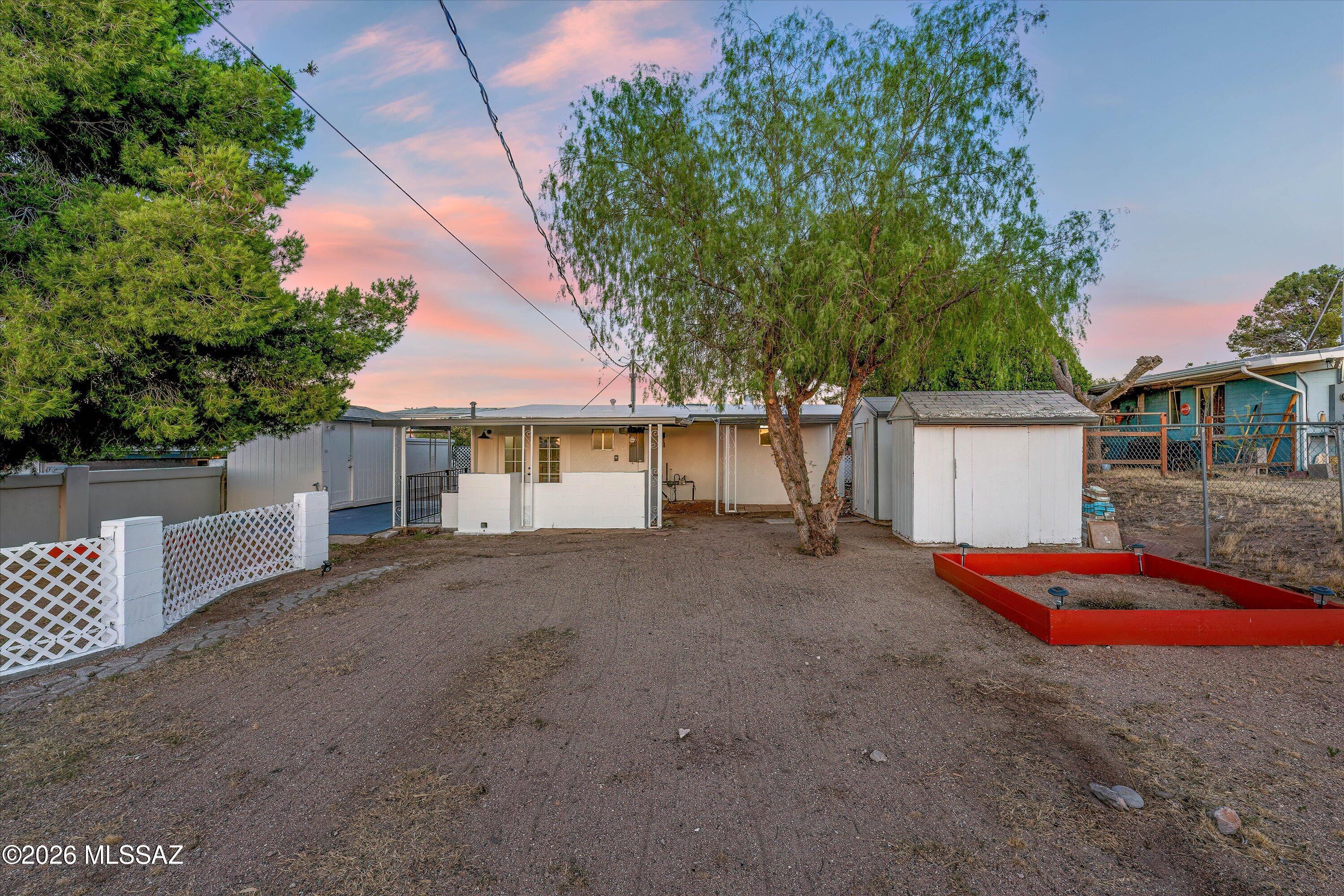 130 W 6th Avenue