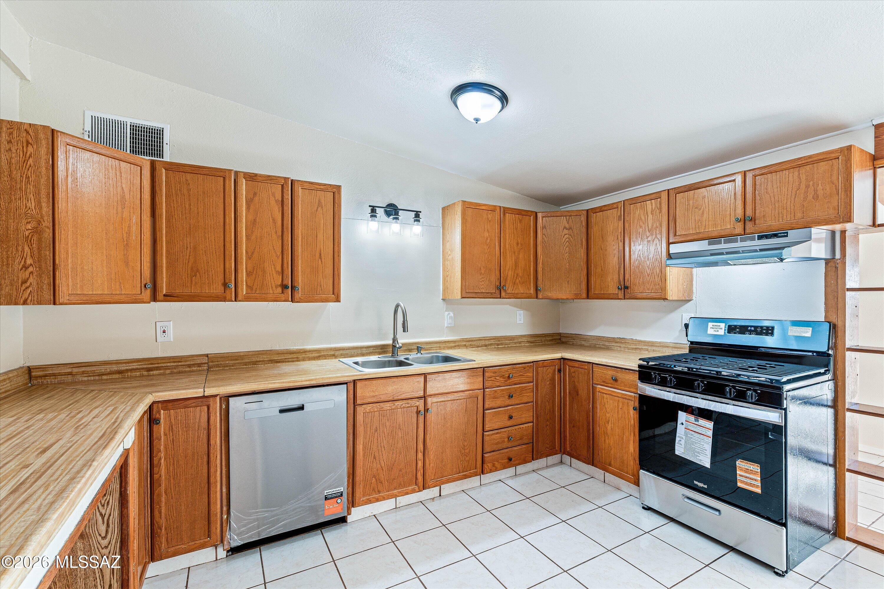 130 W 6th Avenue
