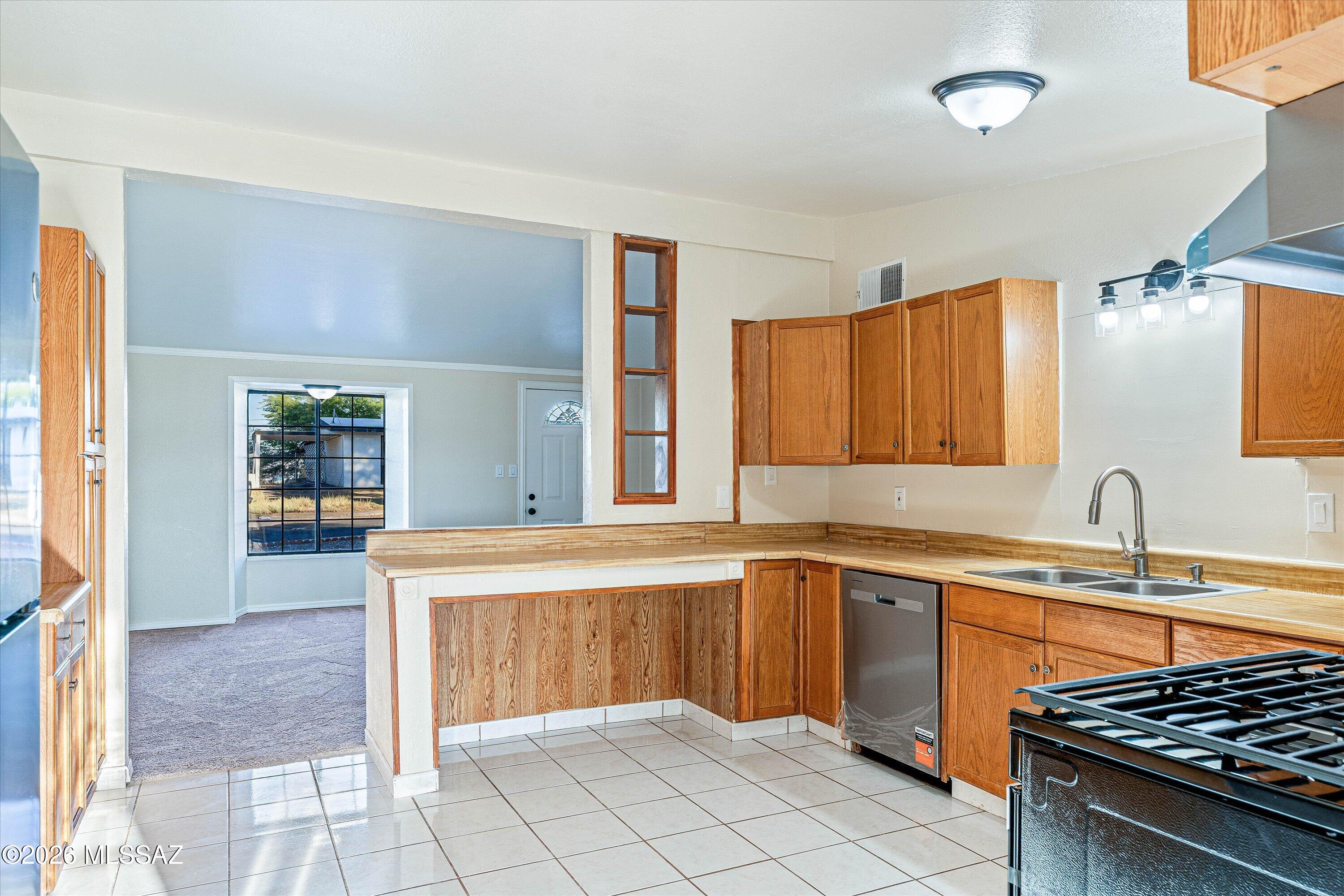 130 W 6th Avenue