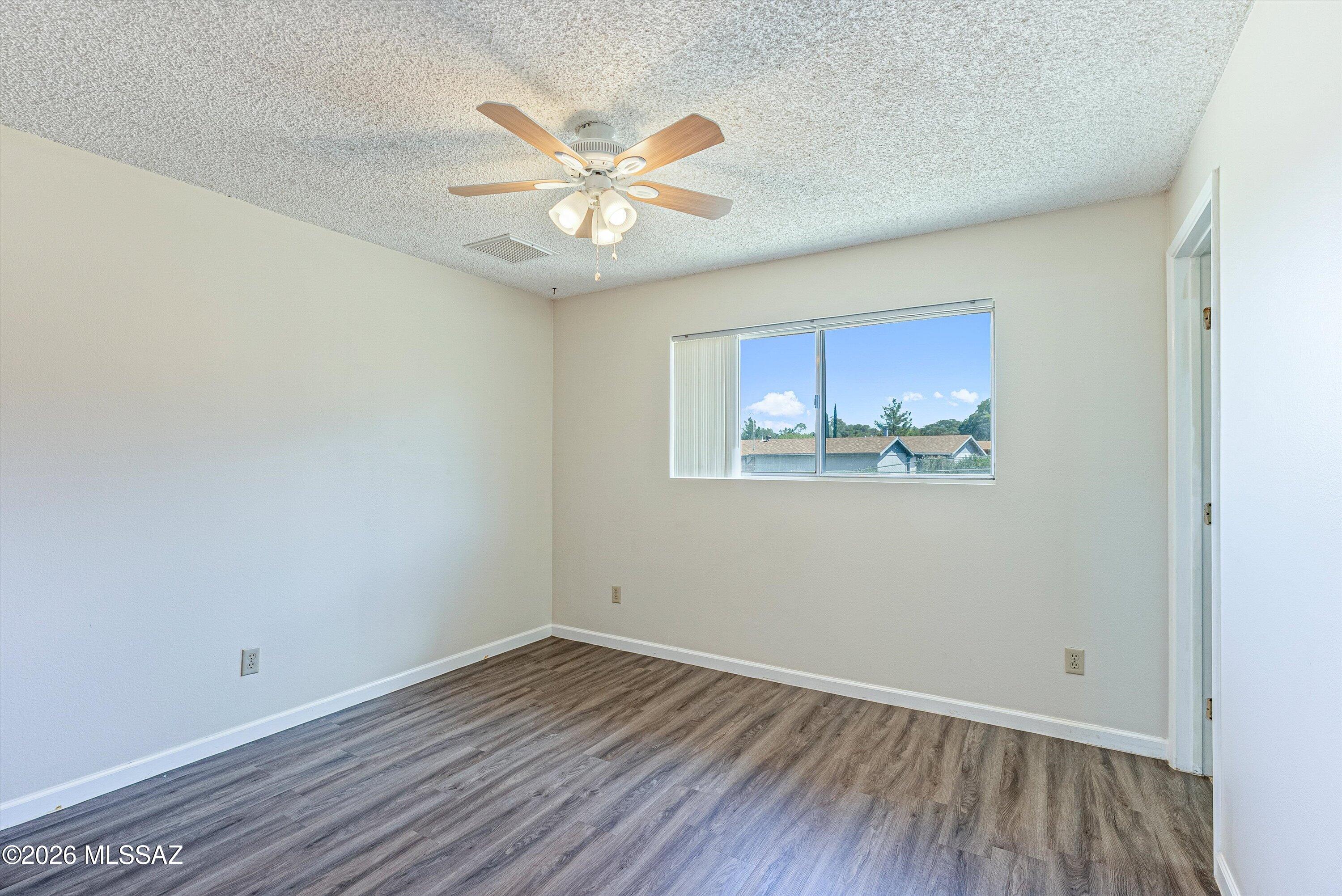 925 N Evergreen Drive