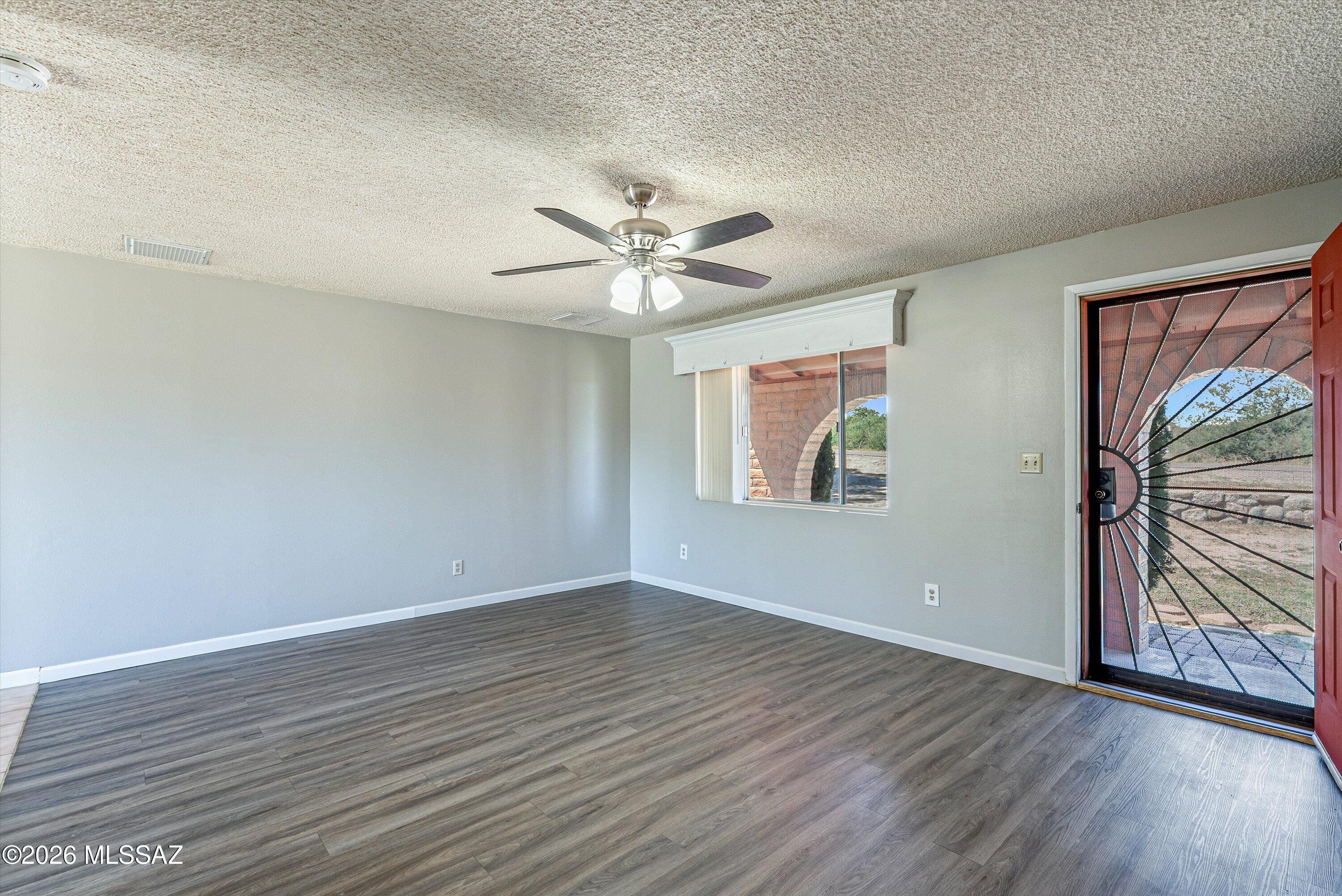 925 N Evergreen Drive
