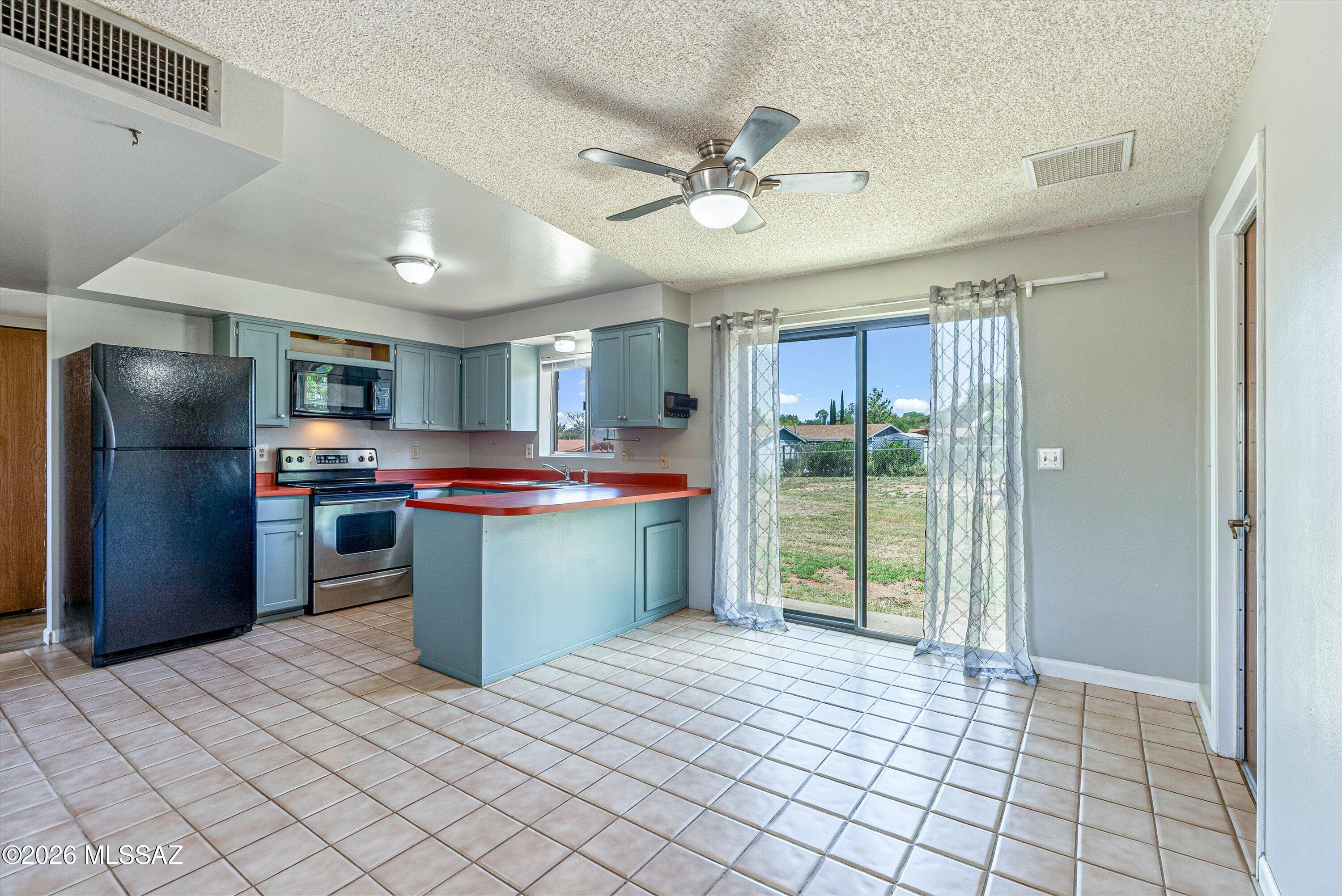 925 N Evergreen Drive