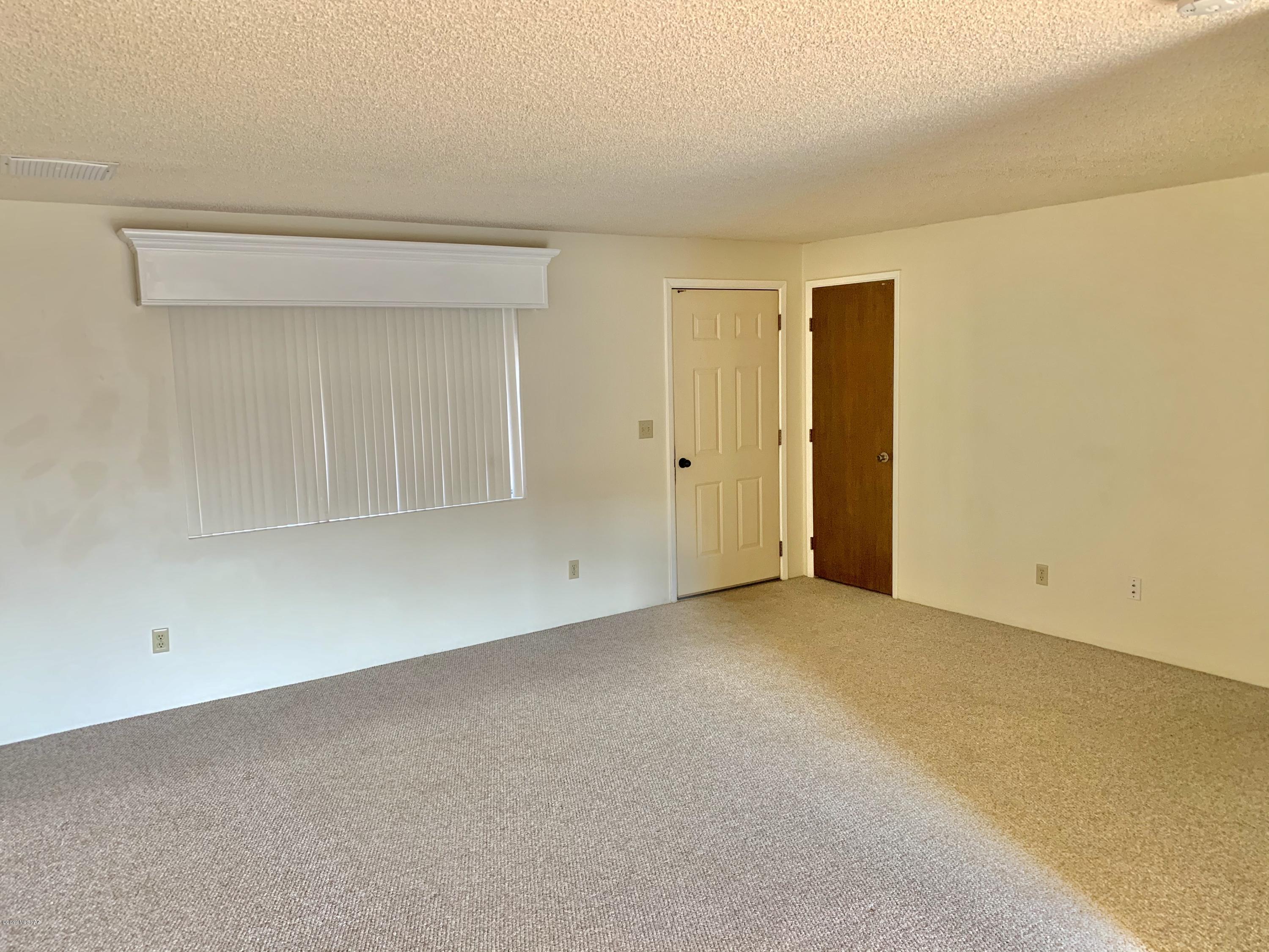 925 N Evergreen Drive