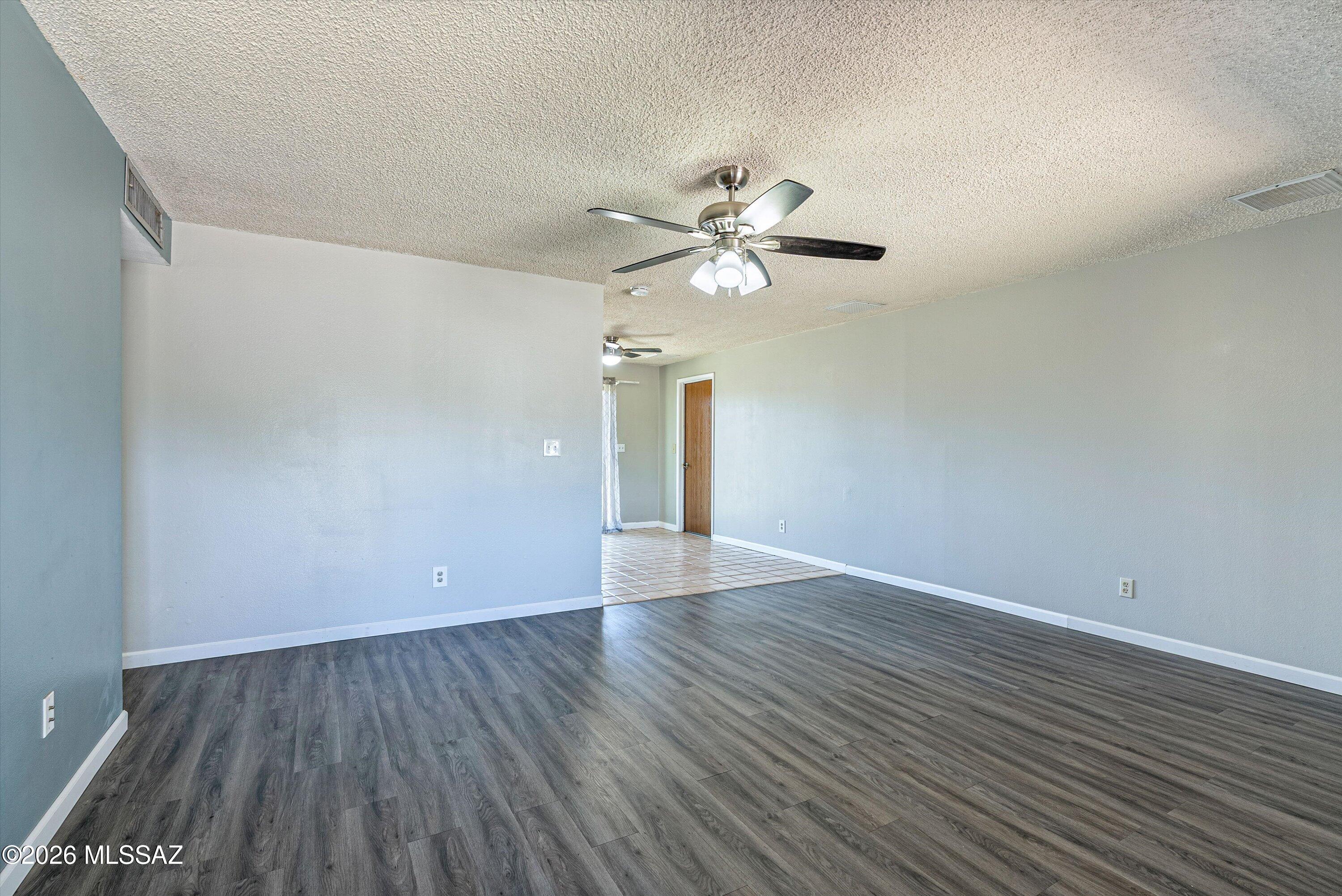 925 N Evergreen Drive