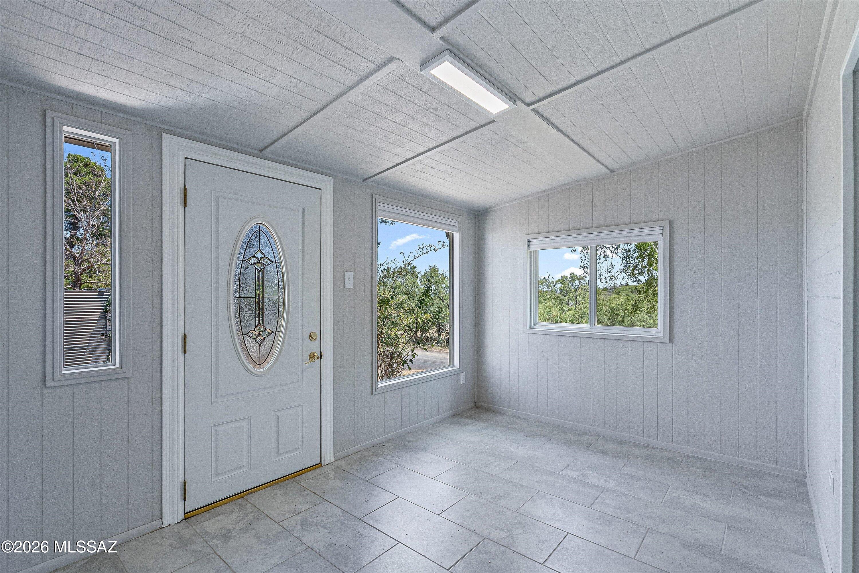 730 N Robles Road